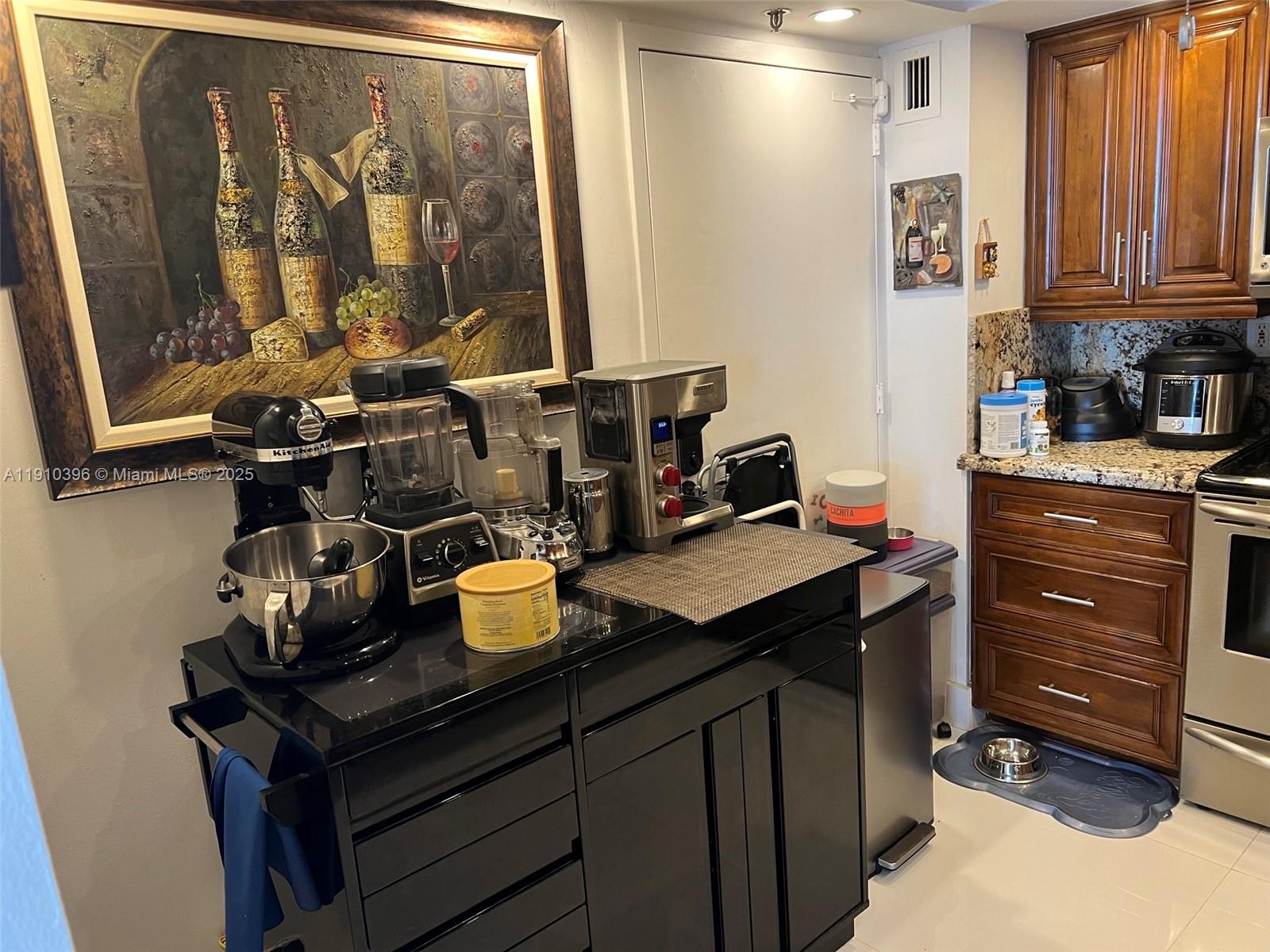 9500 OCEANS CONDO - Residential