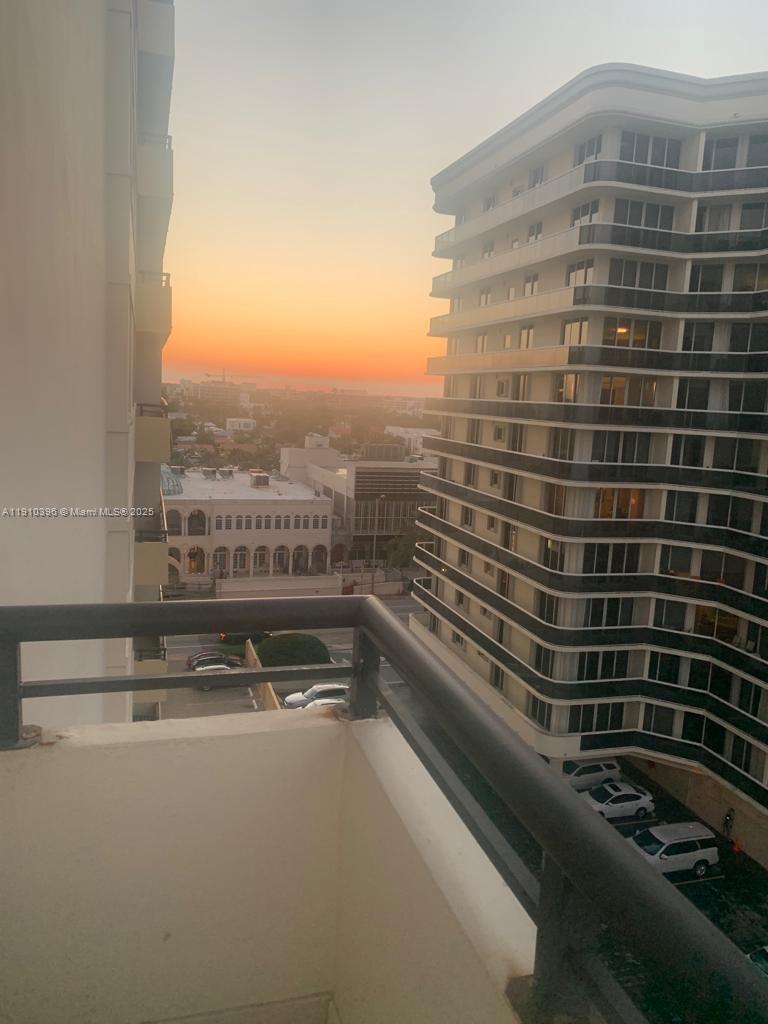 9500 OCEANS CONDO - Residential