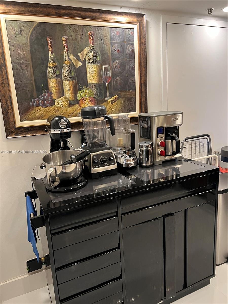 9500 OCEANS CONDO - Residential