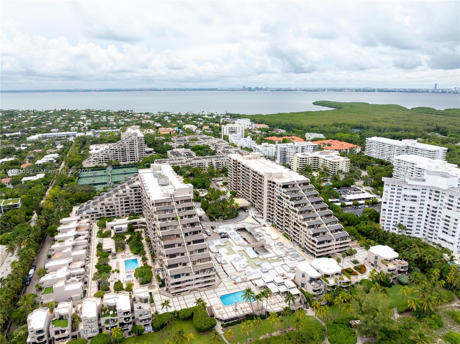 KEY COLONY NO 4 CONDO - Residential Lease
