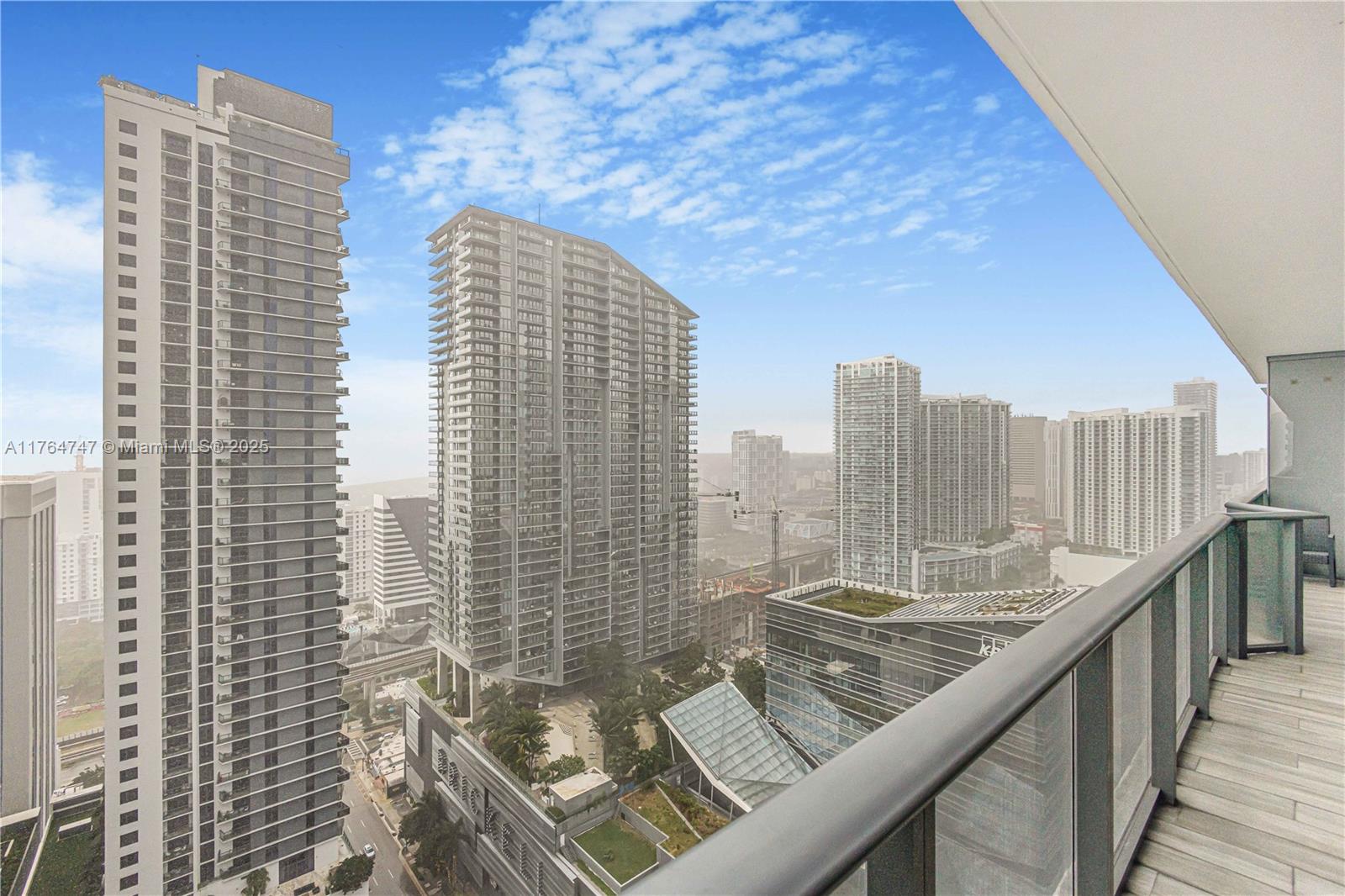 801 SMA RESIDENCES CONDO - Residential