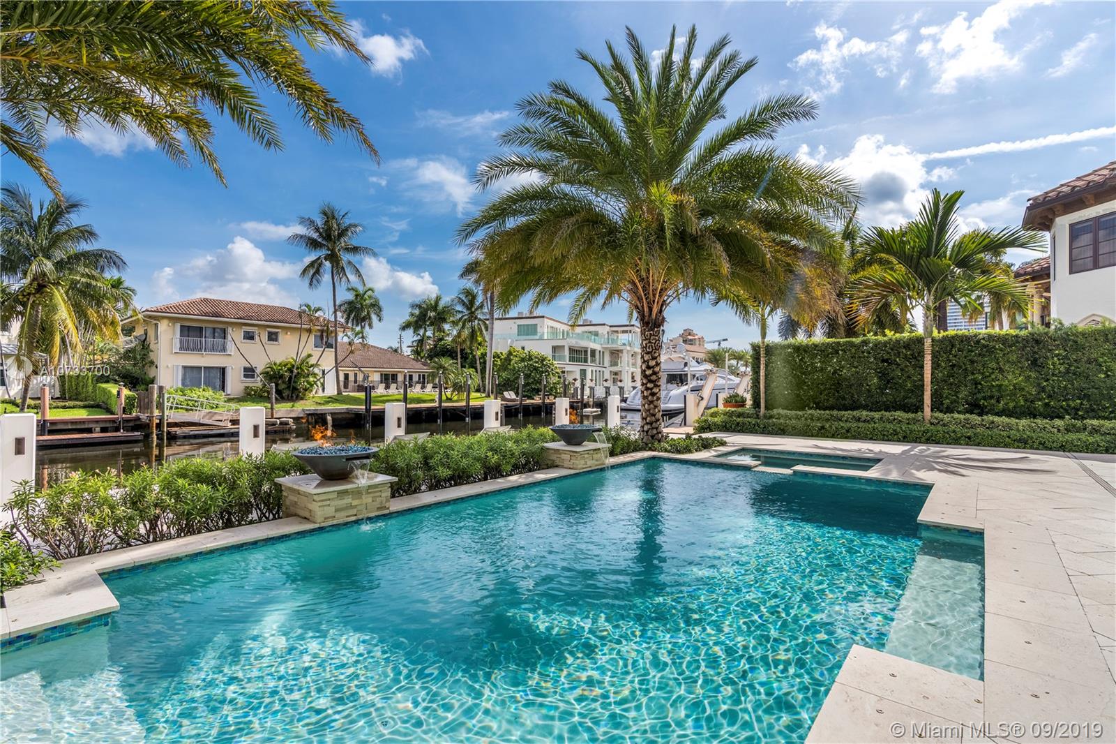 LAUDERDALE SHORES REAMEN - Residential