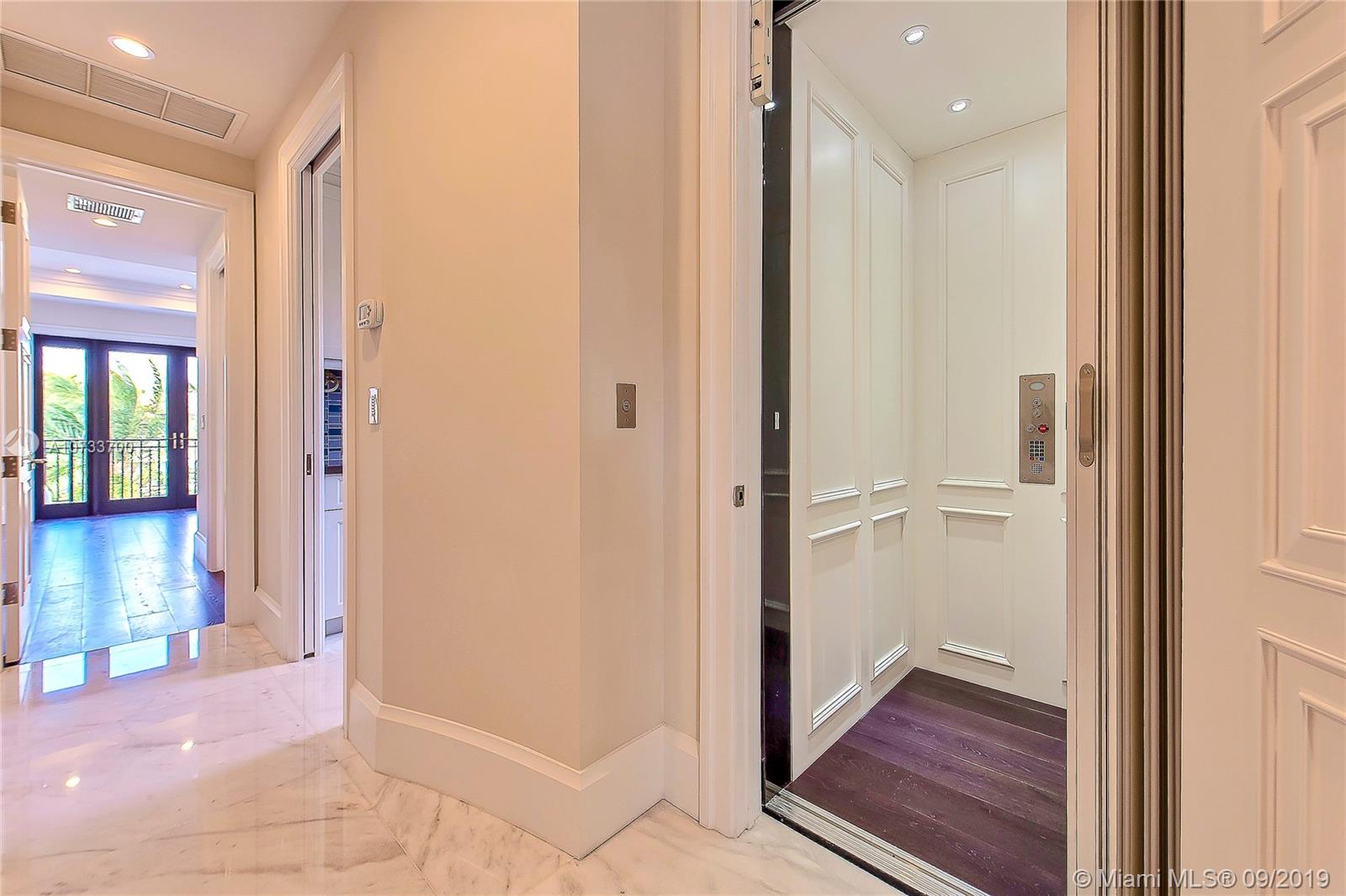 LAUDERDALE SHORES REAMEN - Residential