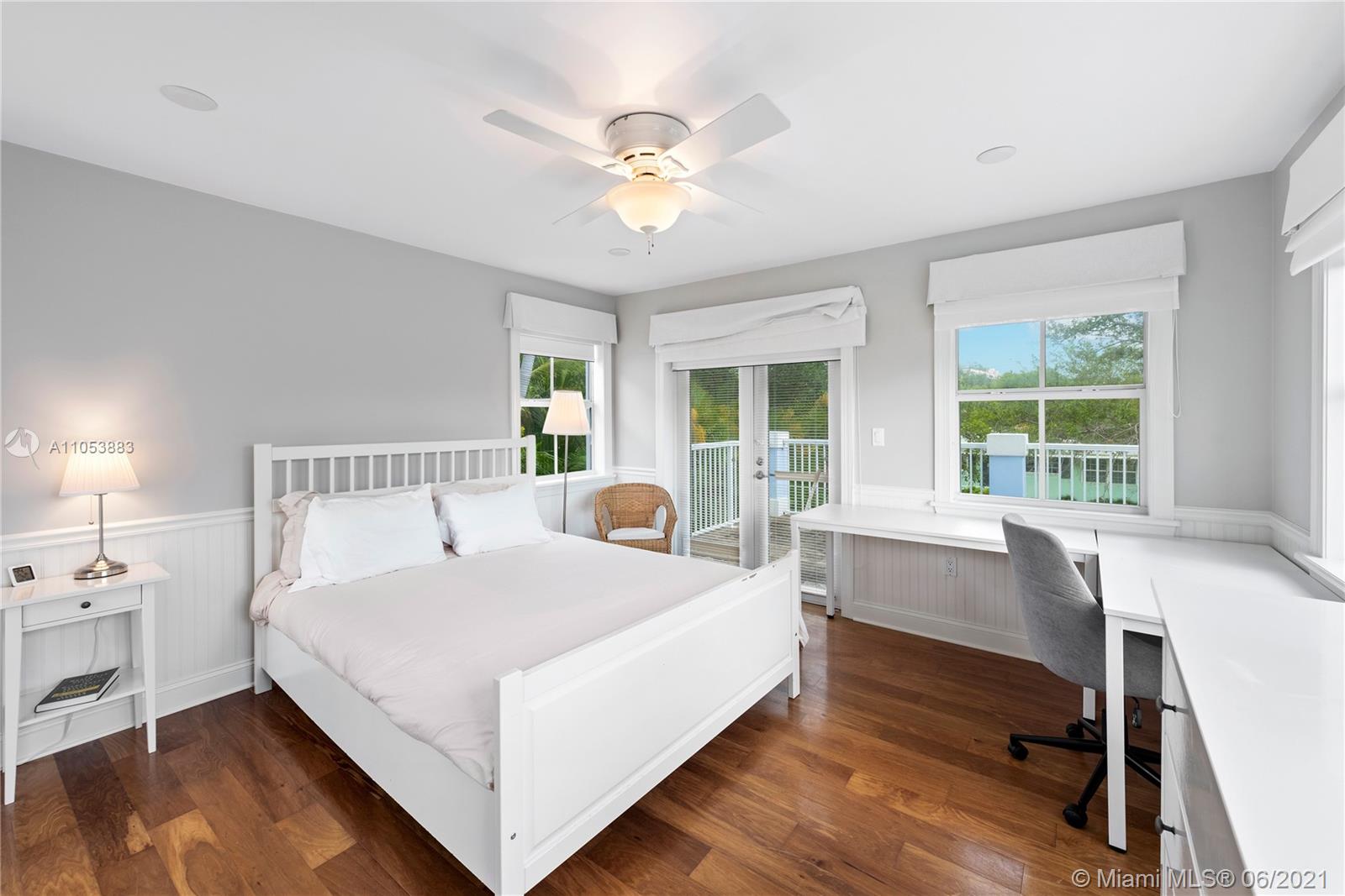 TROPICAL ISLE HOMES SUB 4 - Residential