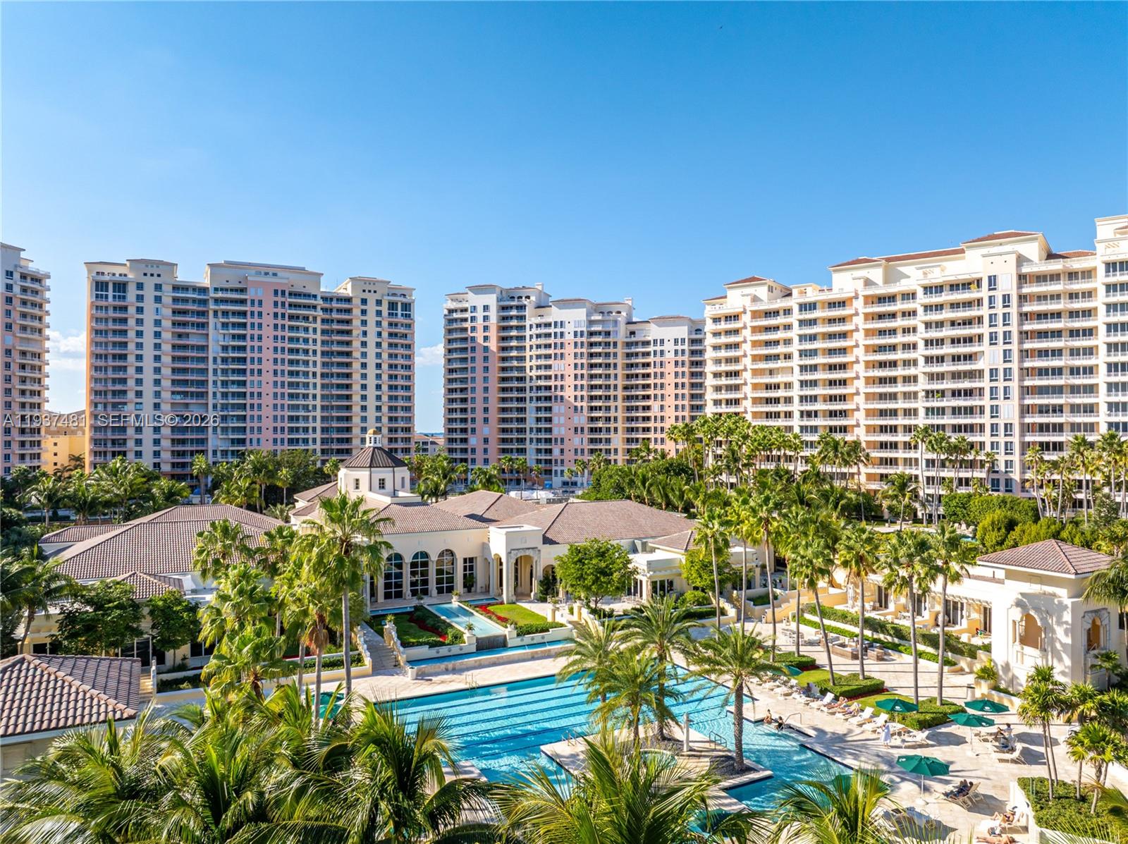 CLUB TOWER THREE CONDO - Residential