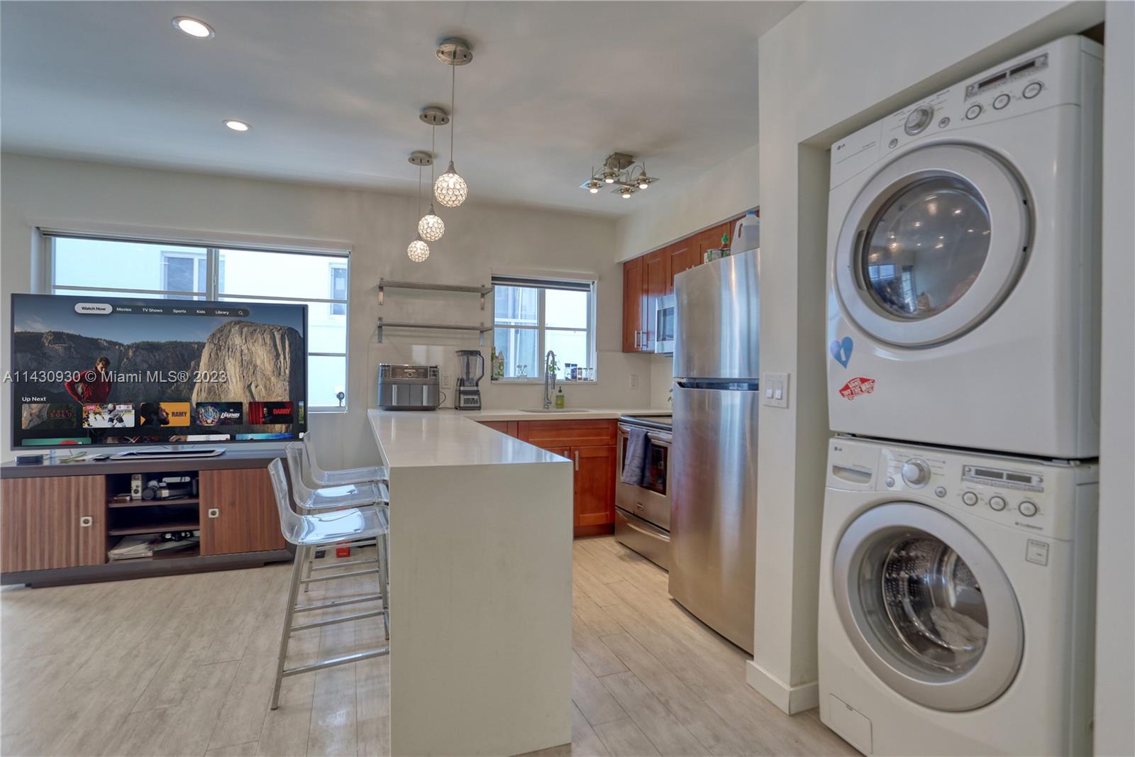 BAY COURT CONDO - Residential