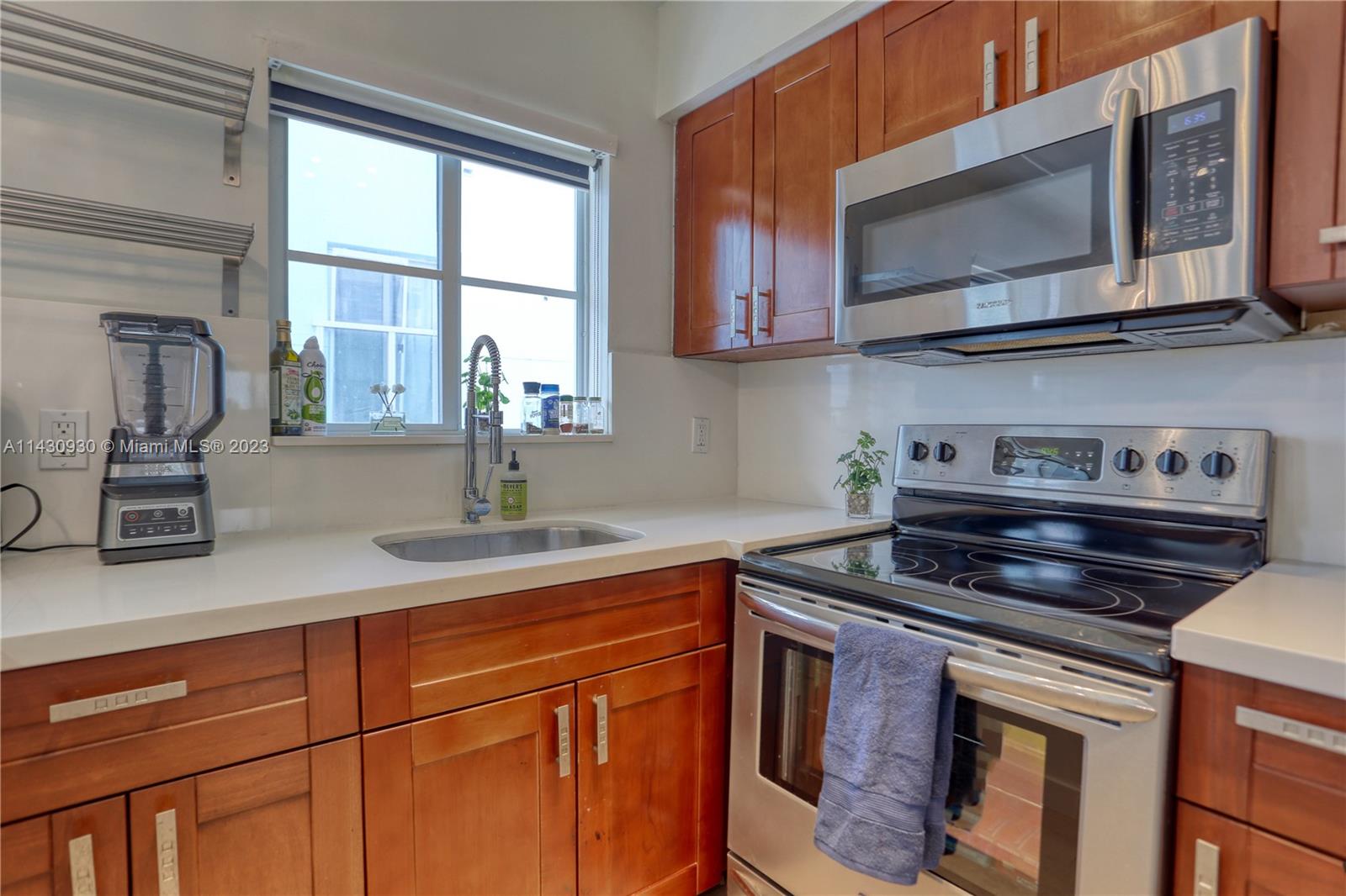 BAY COURT CONDO - Residential