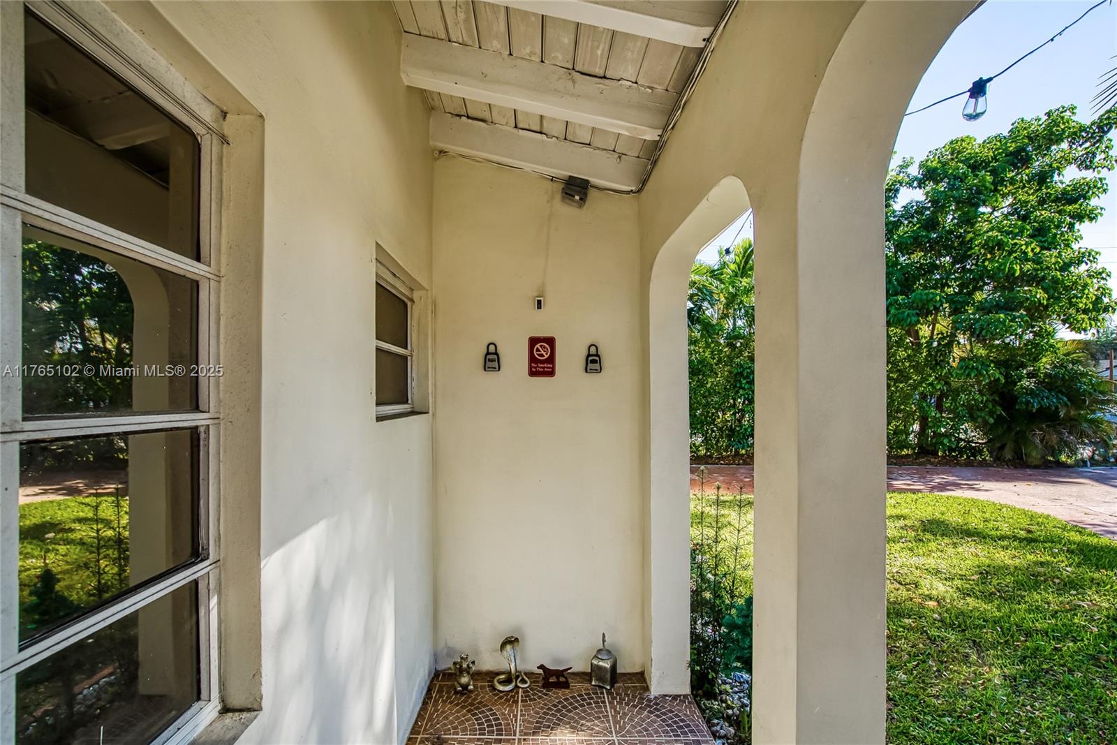 BISCAYNE GARDENS SEC H PA - Residential Lease