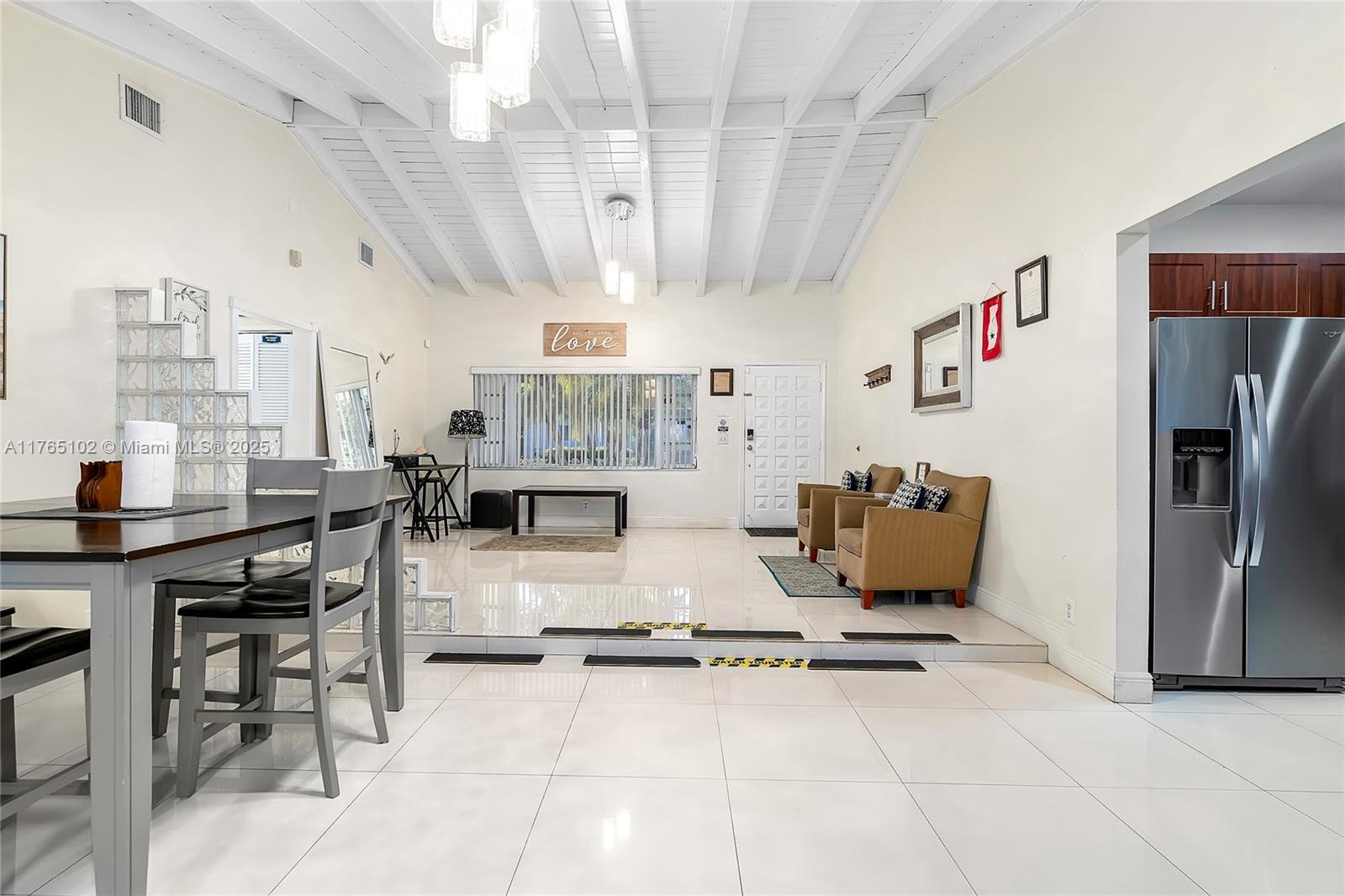 BISCAYNE GARDENS SEC H PA - Residential Lease