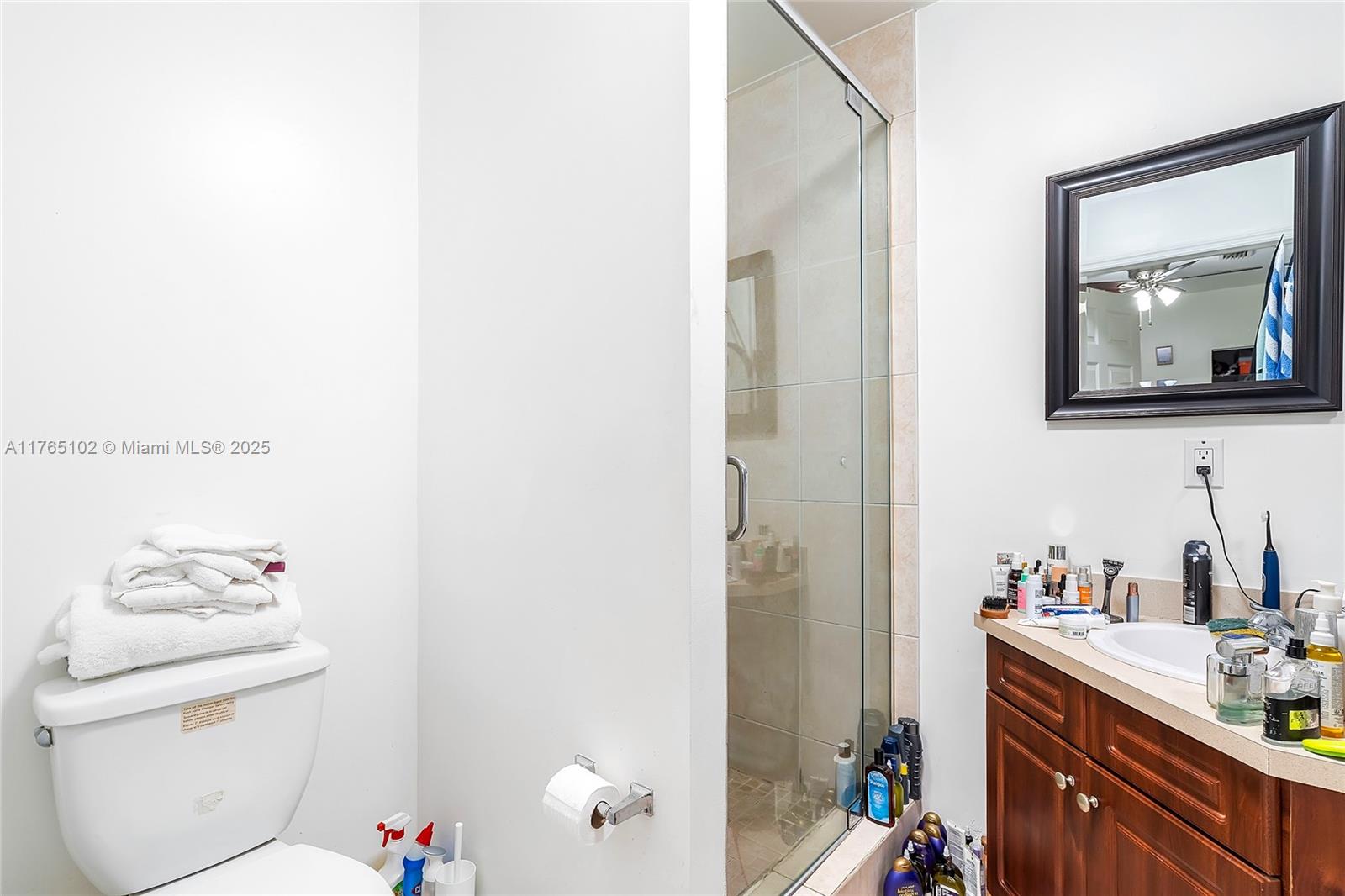 BISCAYNE GARDENS SEC H PA - Residential Lease