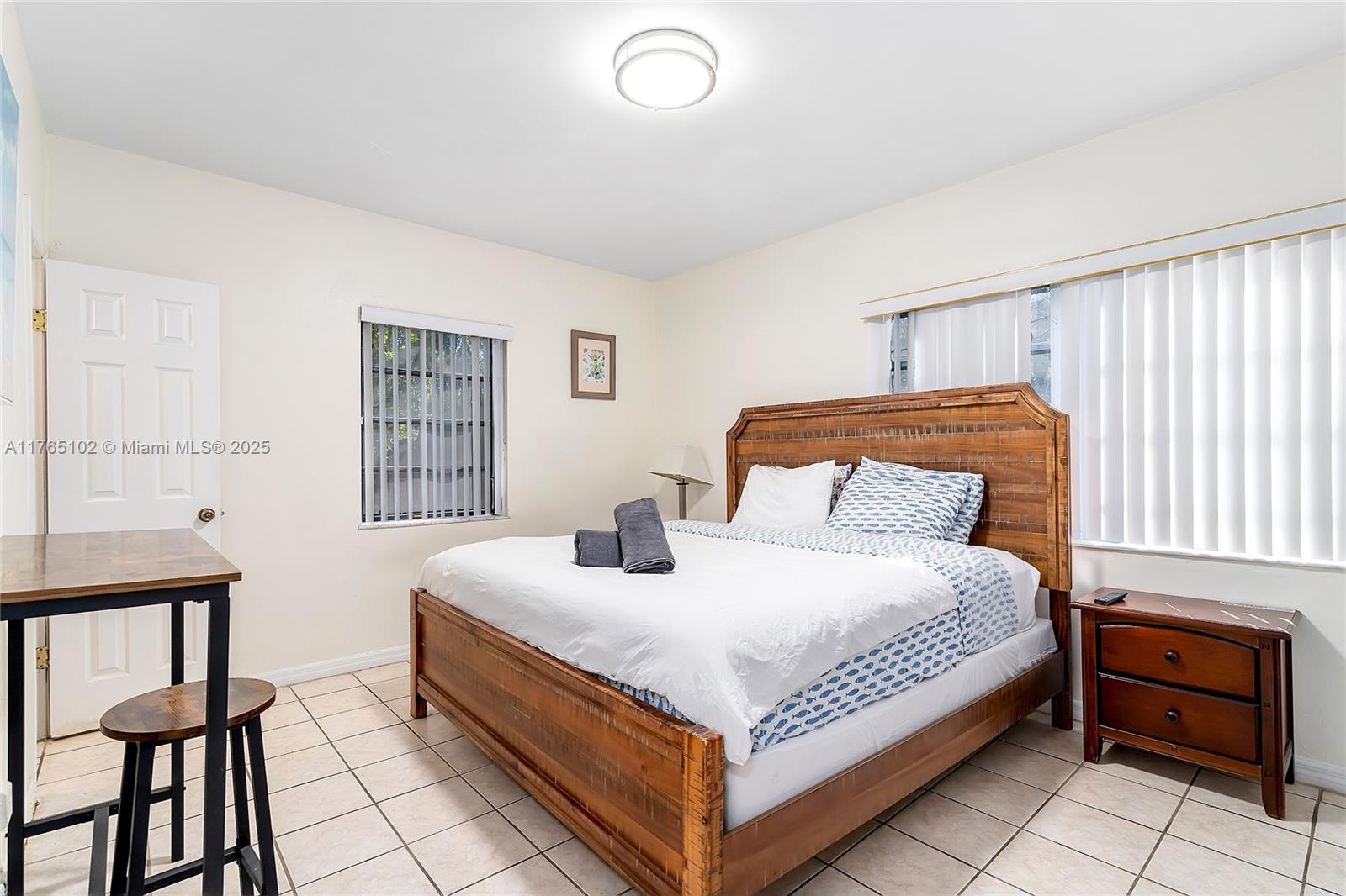 BISCAYNE GARDENS SEC H PA - Residential Lease