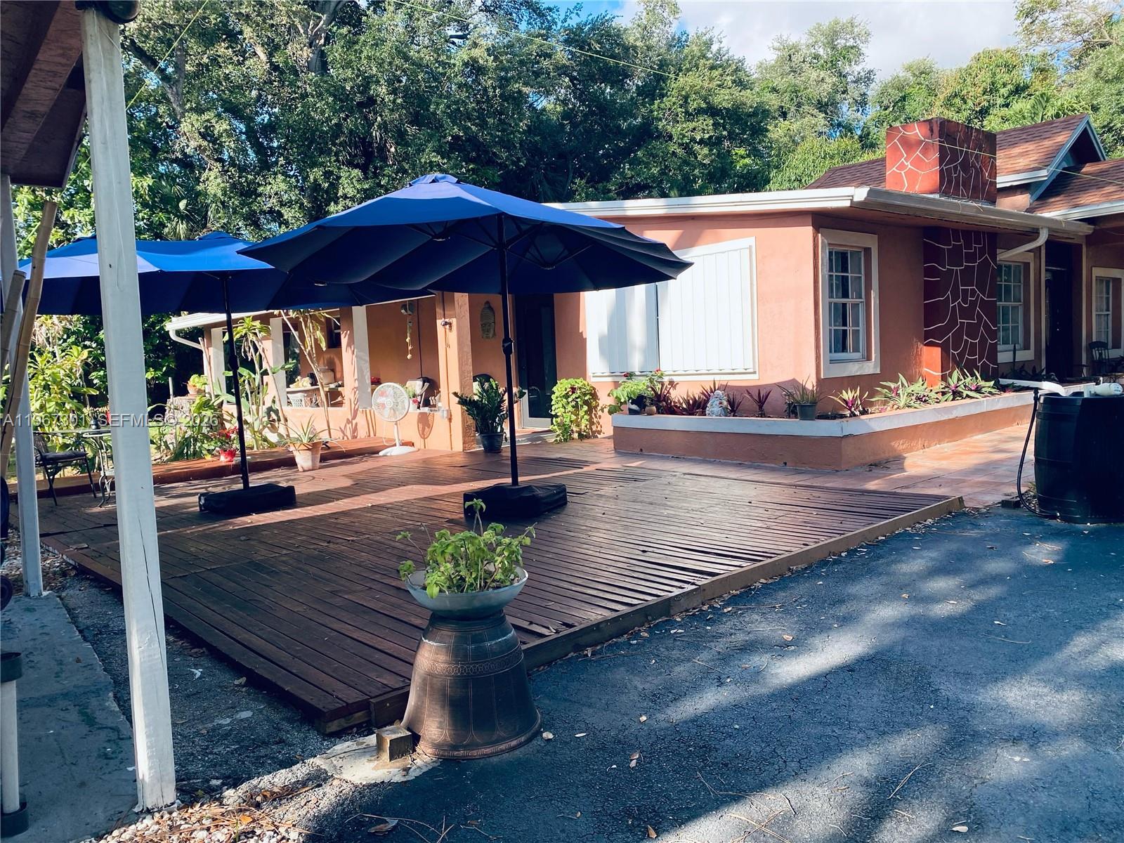 ARCH CREEKS ESTATES - Residential