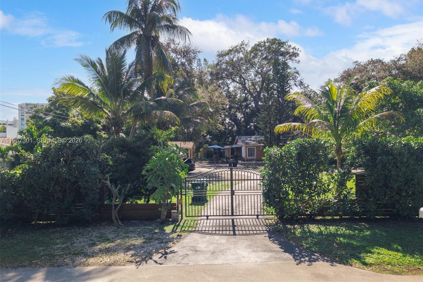 ARCH CREEKS ESTATES - Residential