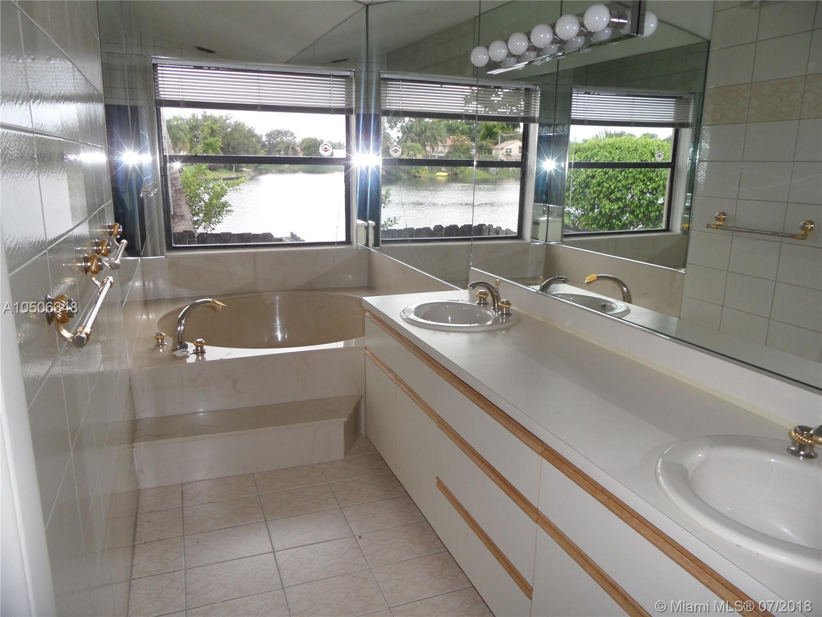 ROCK CREEK - Residential