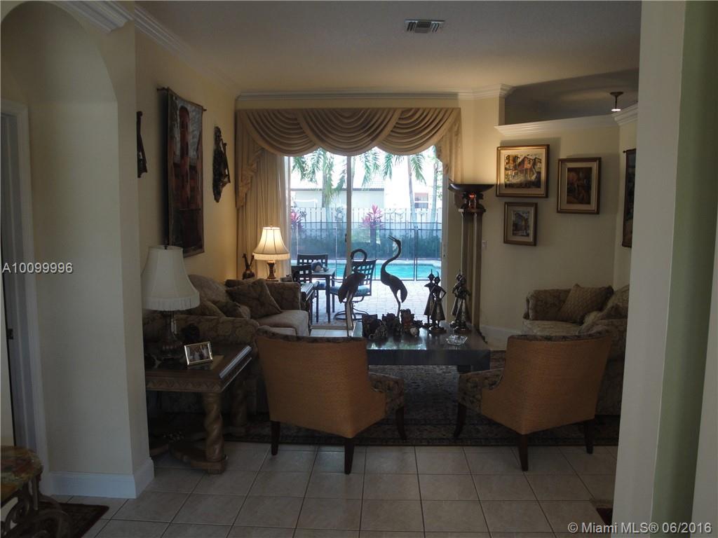 Stoneridge Lake Estates - Residential