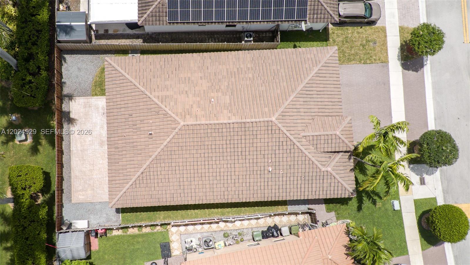 CAPRI AT OASIS - Residential