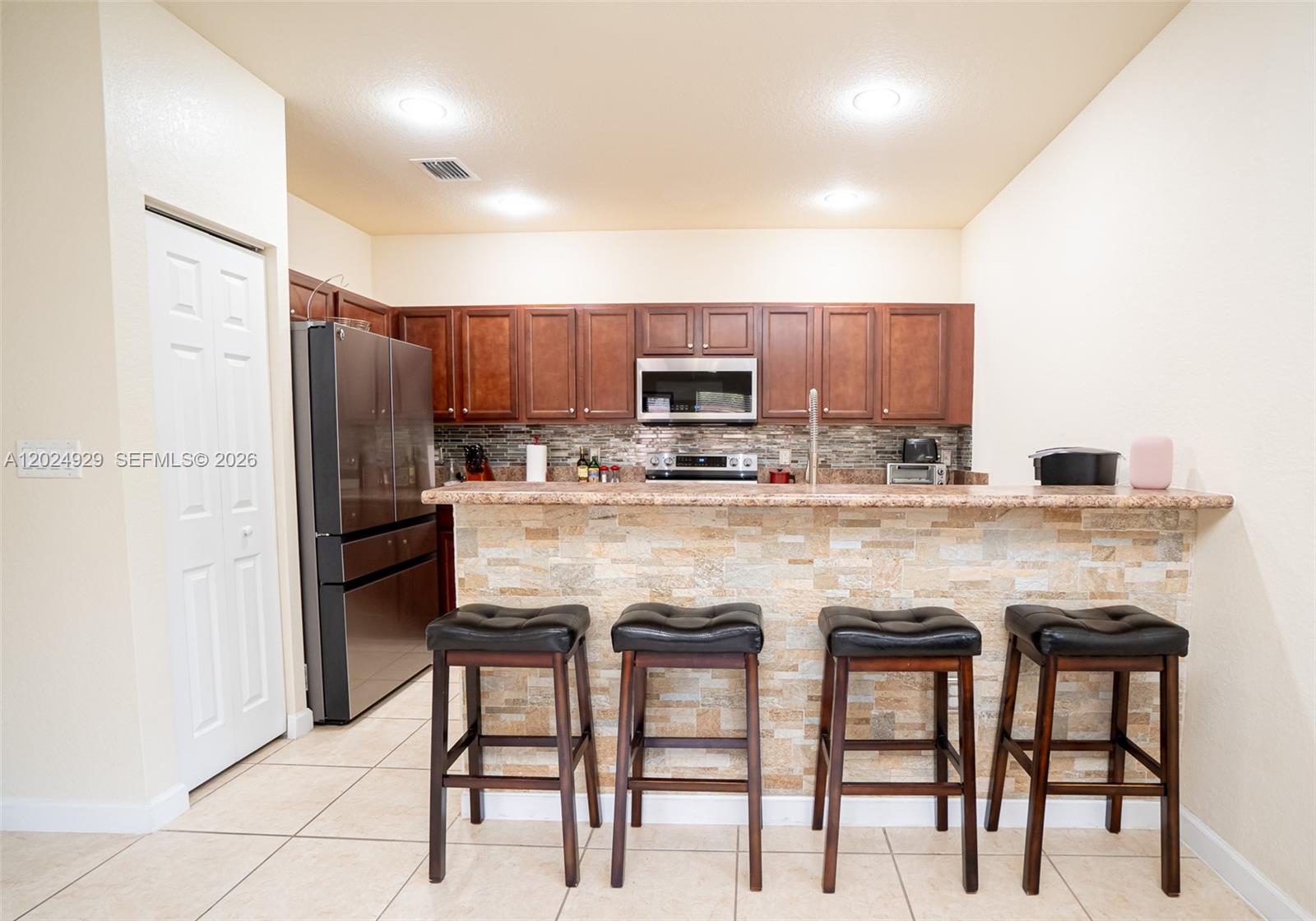 CAPRI AT OASIS - Residential
