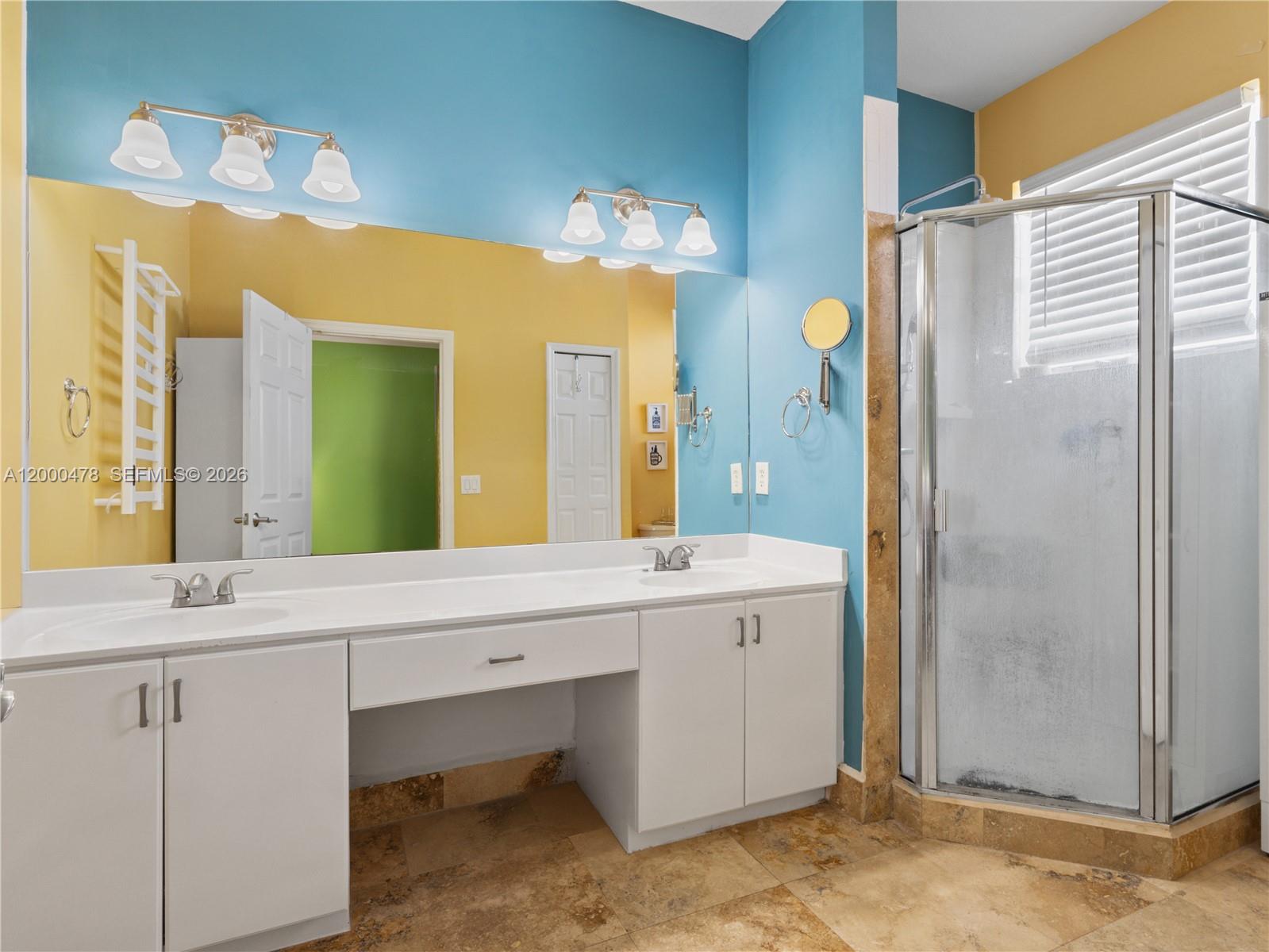 AB AT TAMIAMI TRAIL PHASE - Residential