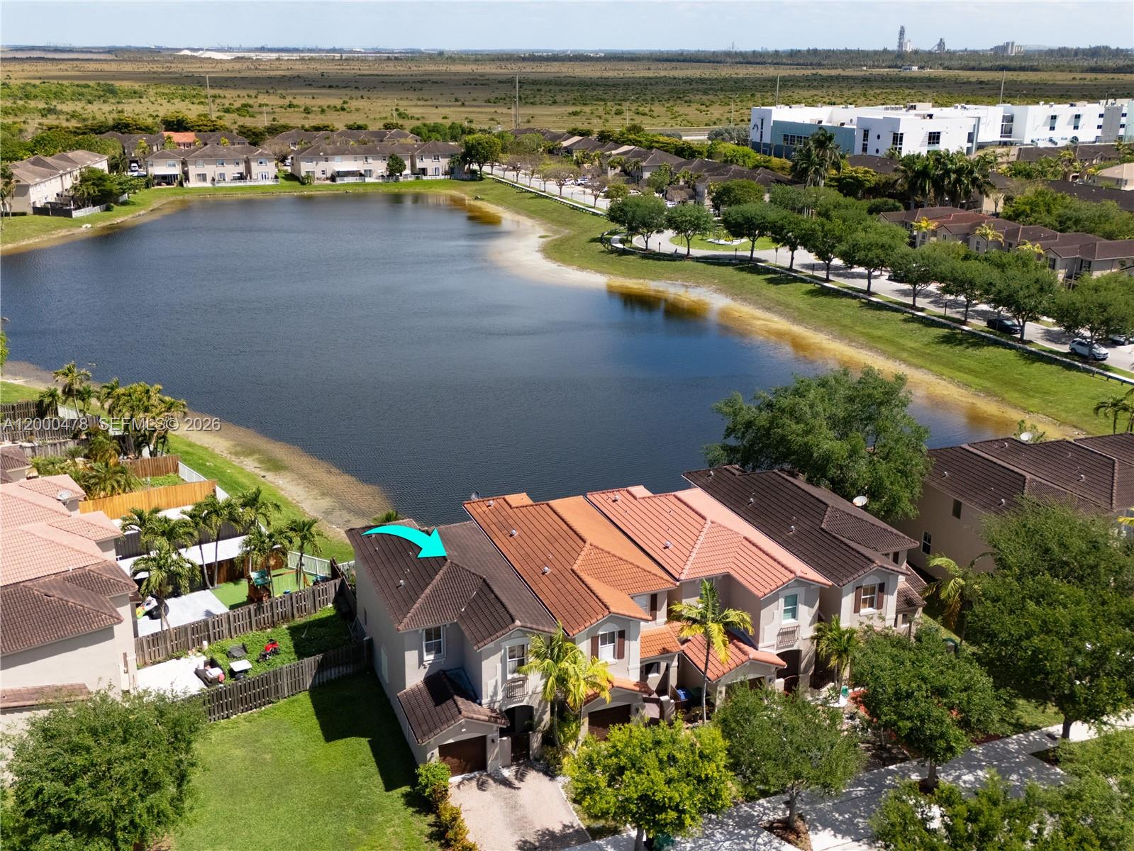 AB AT TAMIAMI TRAIL PHASE - Residential
