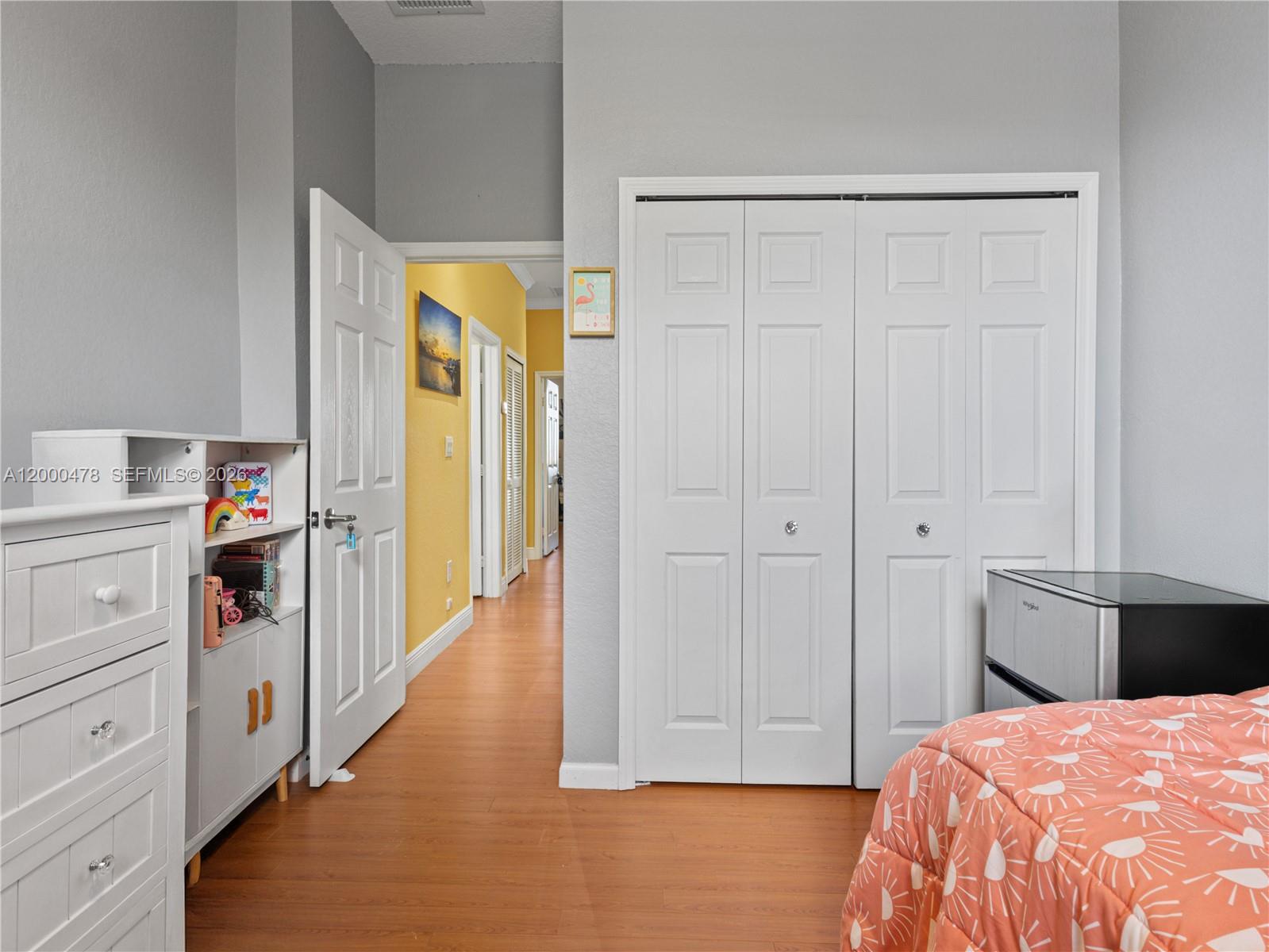 AB AT TAMIAMI TRAIL PHASE - Residential