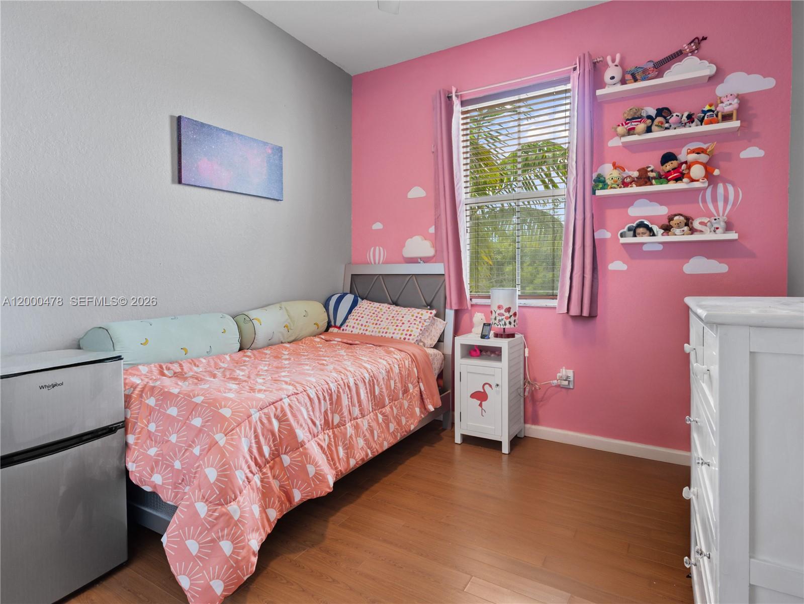 AB AT TAMIAMI TRAIL PHASE - Residential