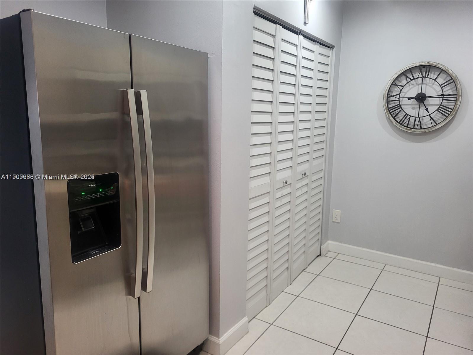 HOMES OF CORAL WAY - Residential Lease