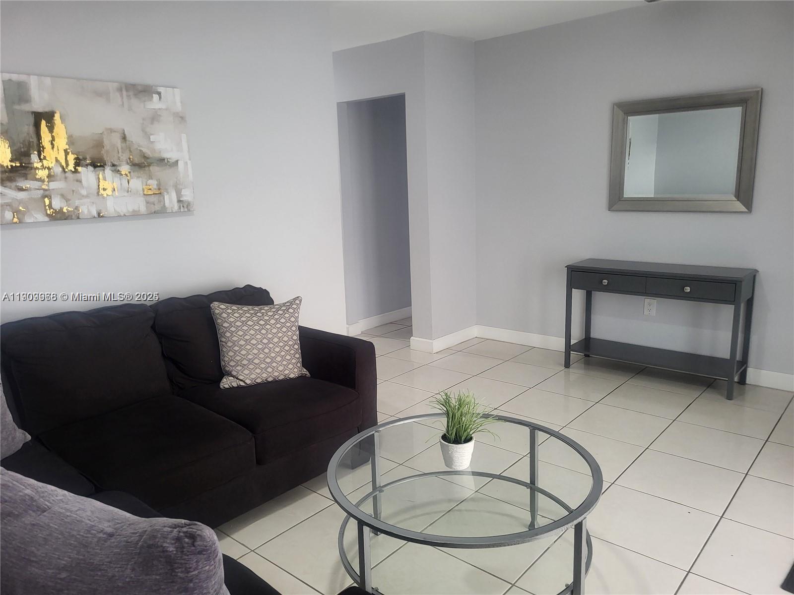 HOMES OF CORAL WAY - Residential Lease