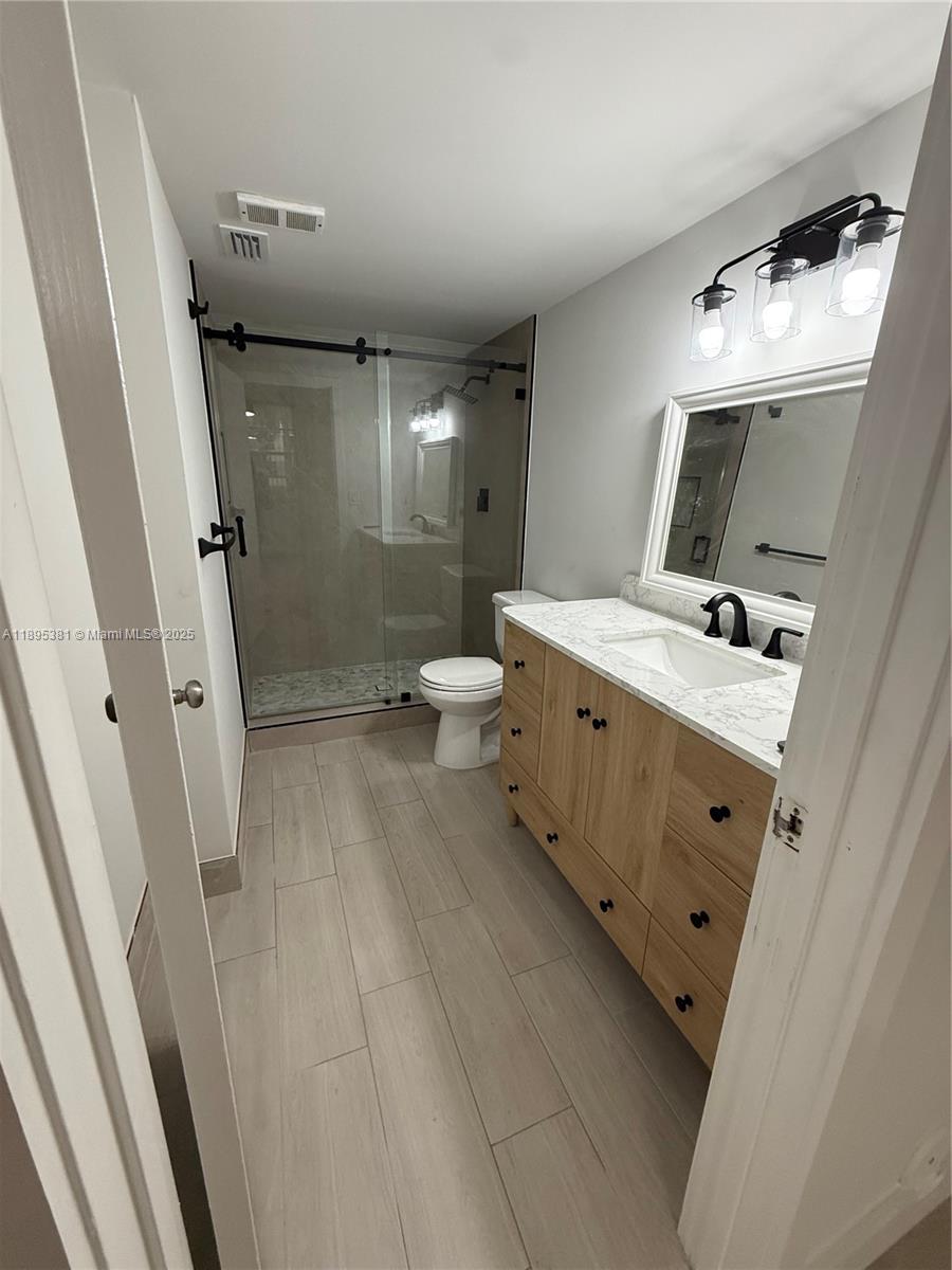 CORAL SPRINGS ESTATE TOWN - Residential Lease