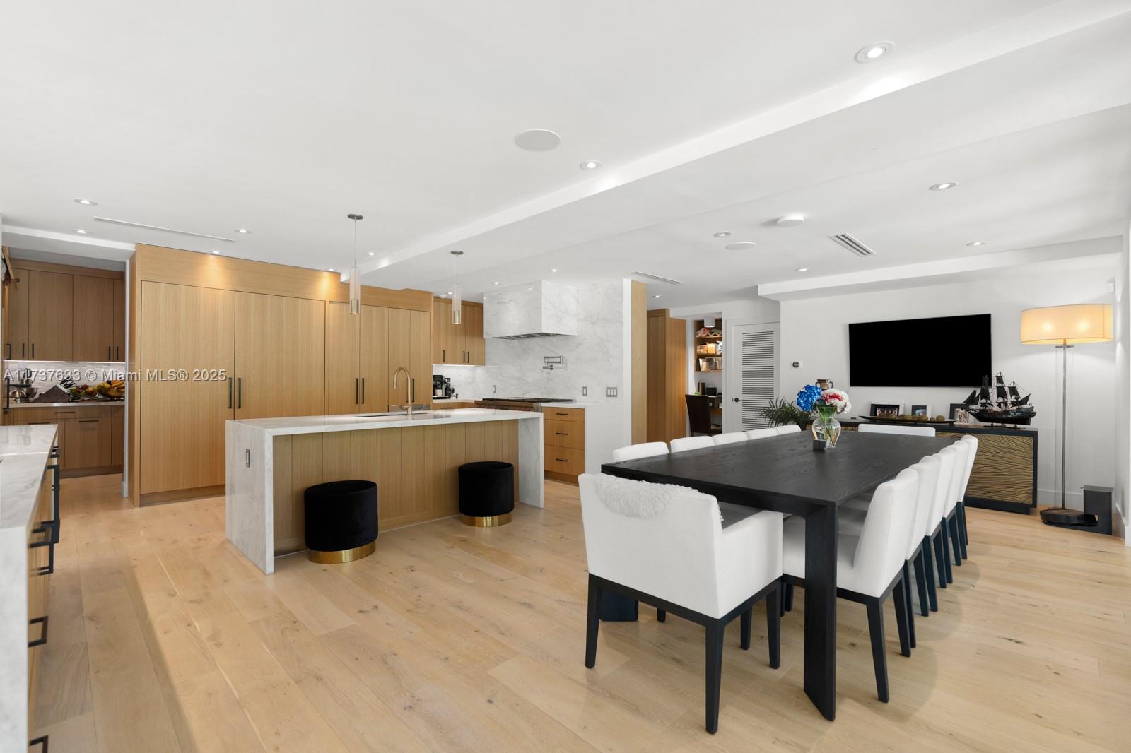 LAKE VIEW HEIGHTS SUB - Residential