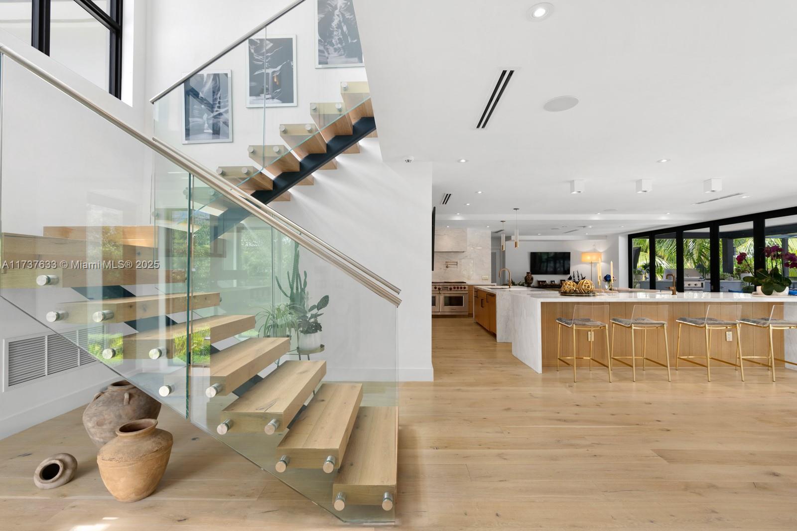 LAKE VIEW HEIGHTS SUB - Residential