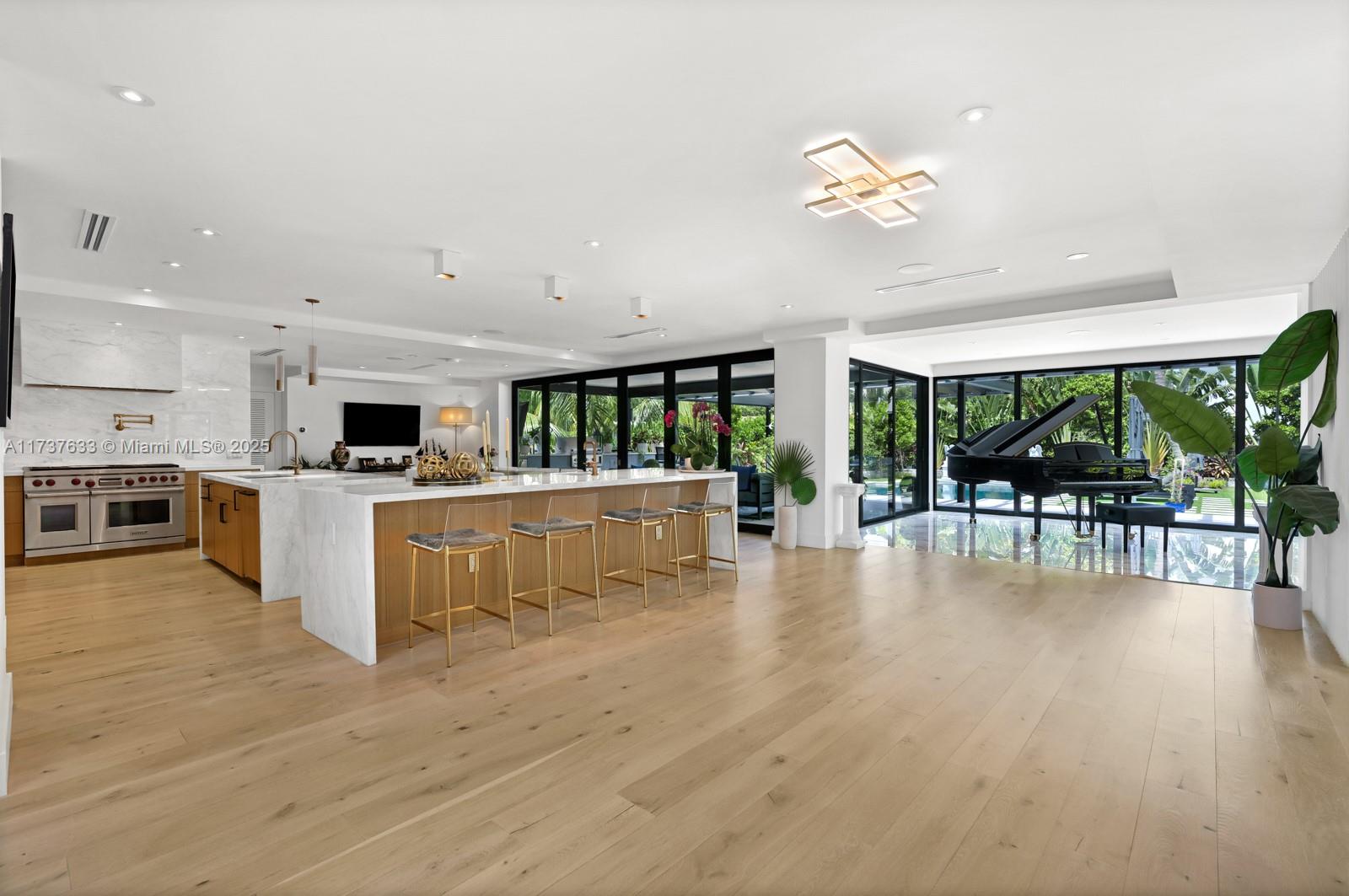 LAKE VIEW HEIGHTS SUB - Residential
