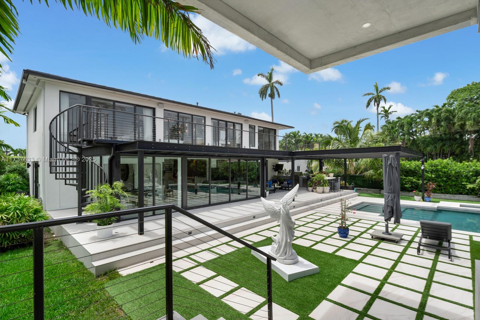 LAKE VIEW HEIGHTS SUB - Residential