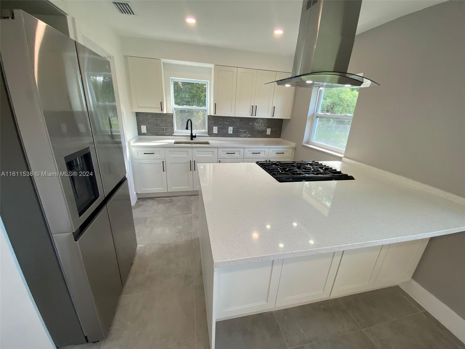 SHERATON PLAZA UNIT 4 REP - Residential Lease