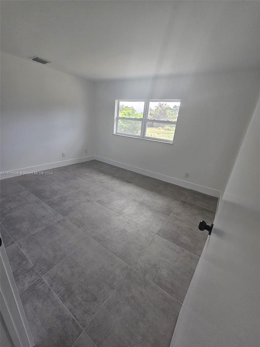 SHERATON PLAZA UNIT 4 REP - Residential Lease