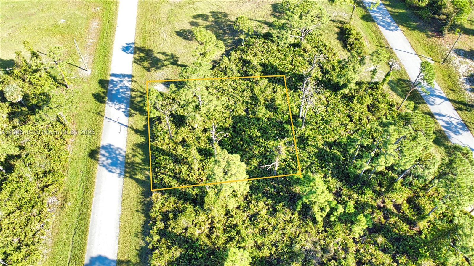 Rotonda Sands - Land