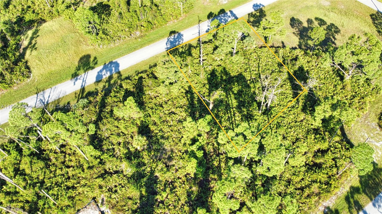 Rotonda Sands - Land