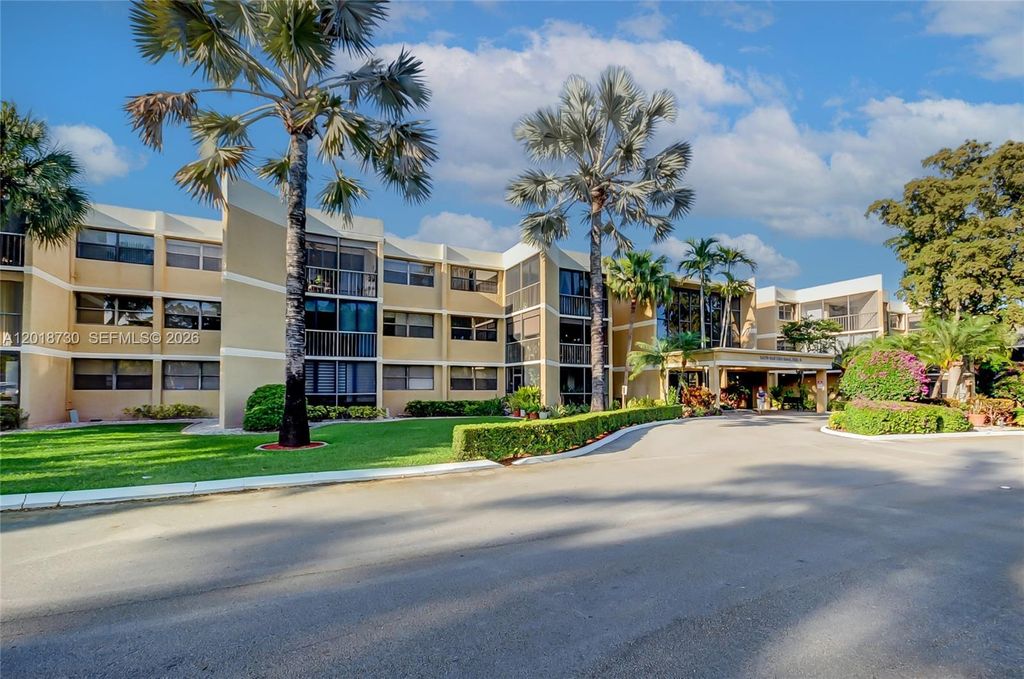 Photo of 16175 Golf Club Rd #113, Weston, FL 33326 (MLS # A12018730)