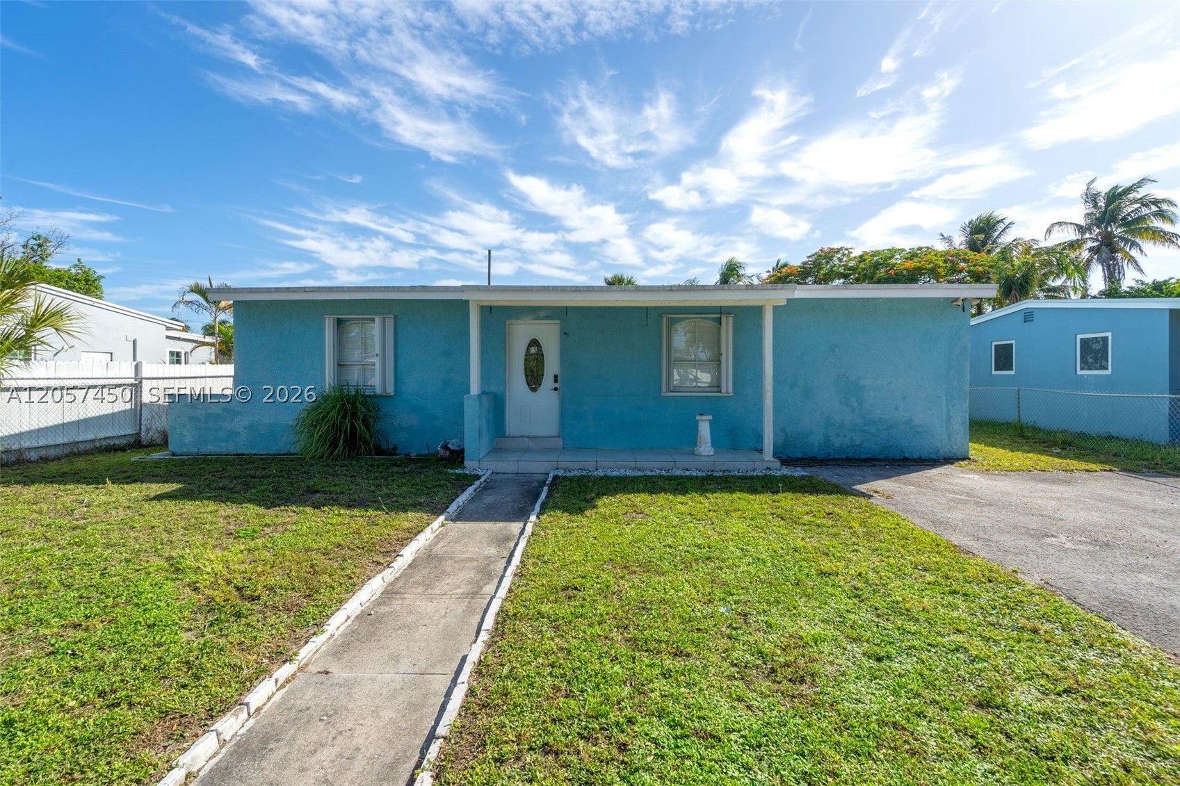 1207 Chateau Park Dr