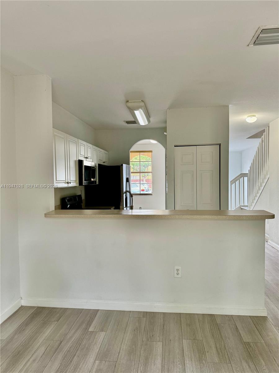 3320 NE 13th Cir Dr 106-23