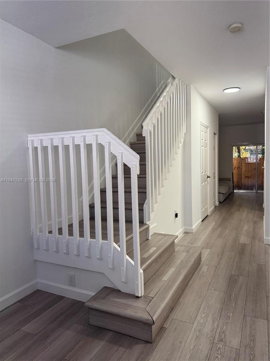 VILLAS AT CARMEL CONDO NO - Residential