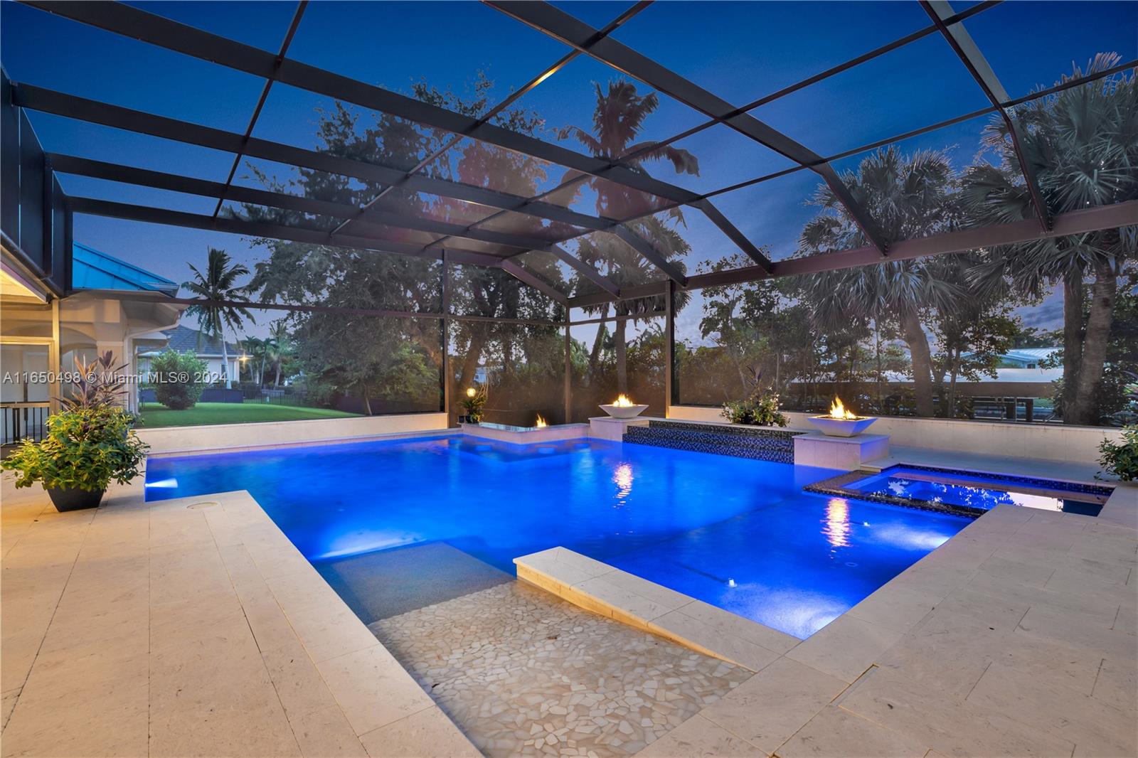 BUTTONWOOD HARBOR - Residential