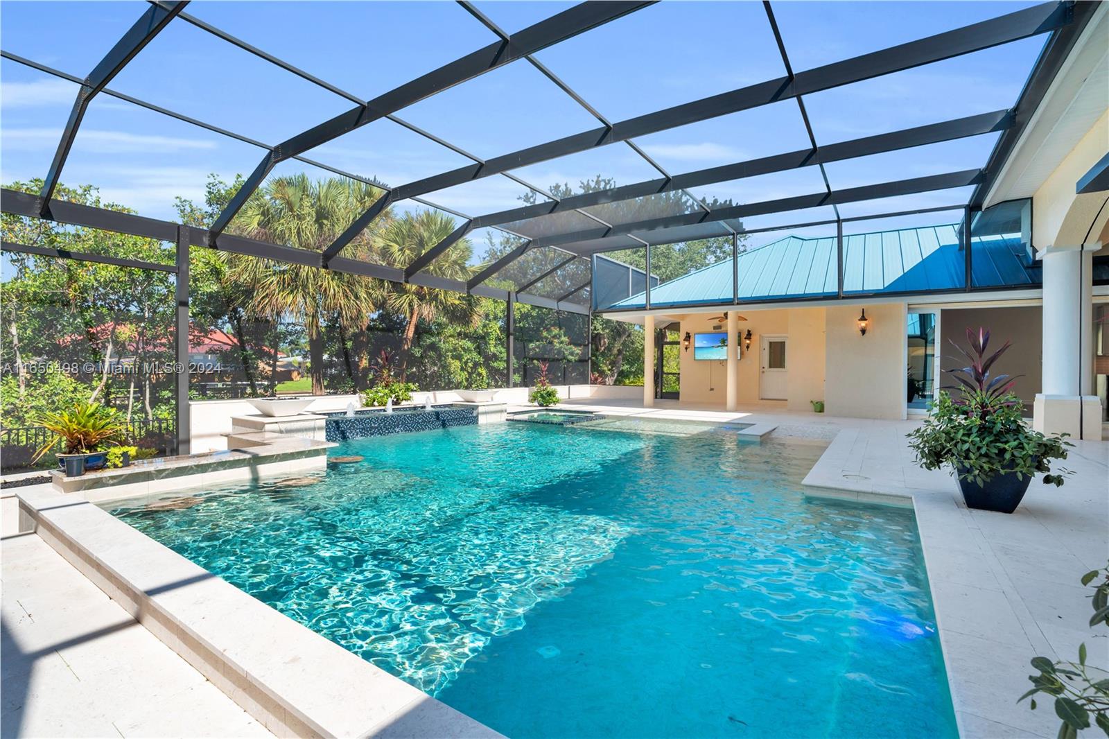 BUTTONWOOD HARBOR - Residential