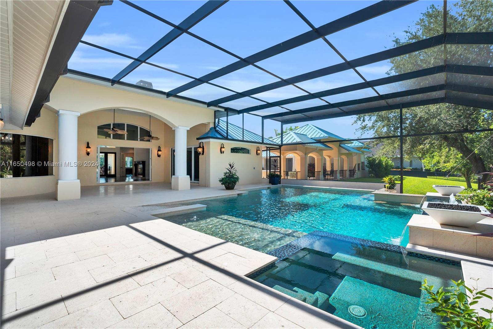 BUTTONWOOD HARBOR - Residential