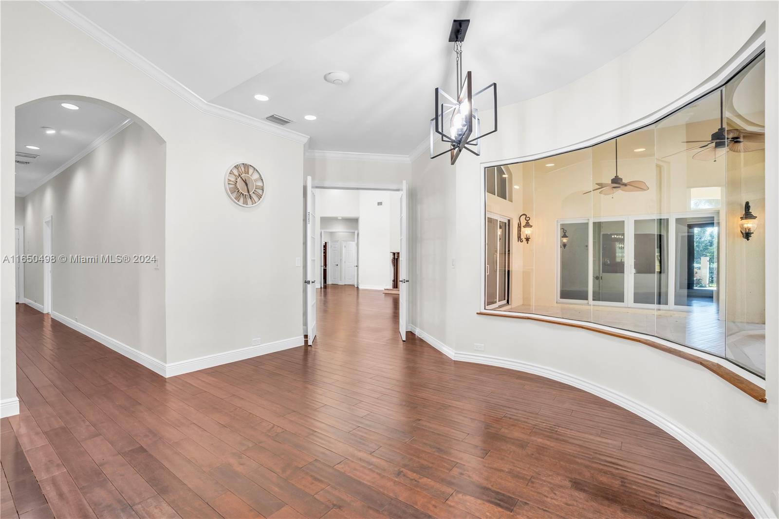 BUTTONWOOD HARBOR - Residential