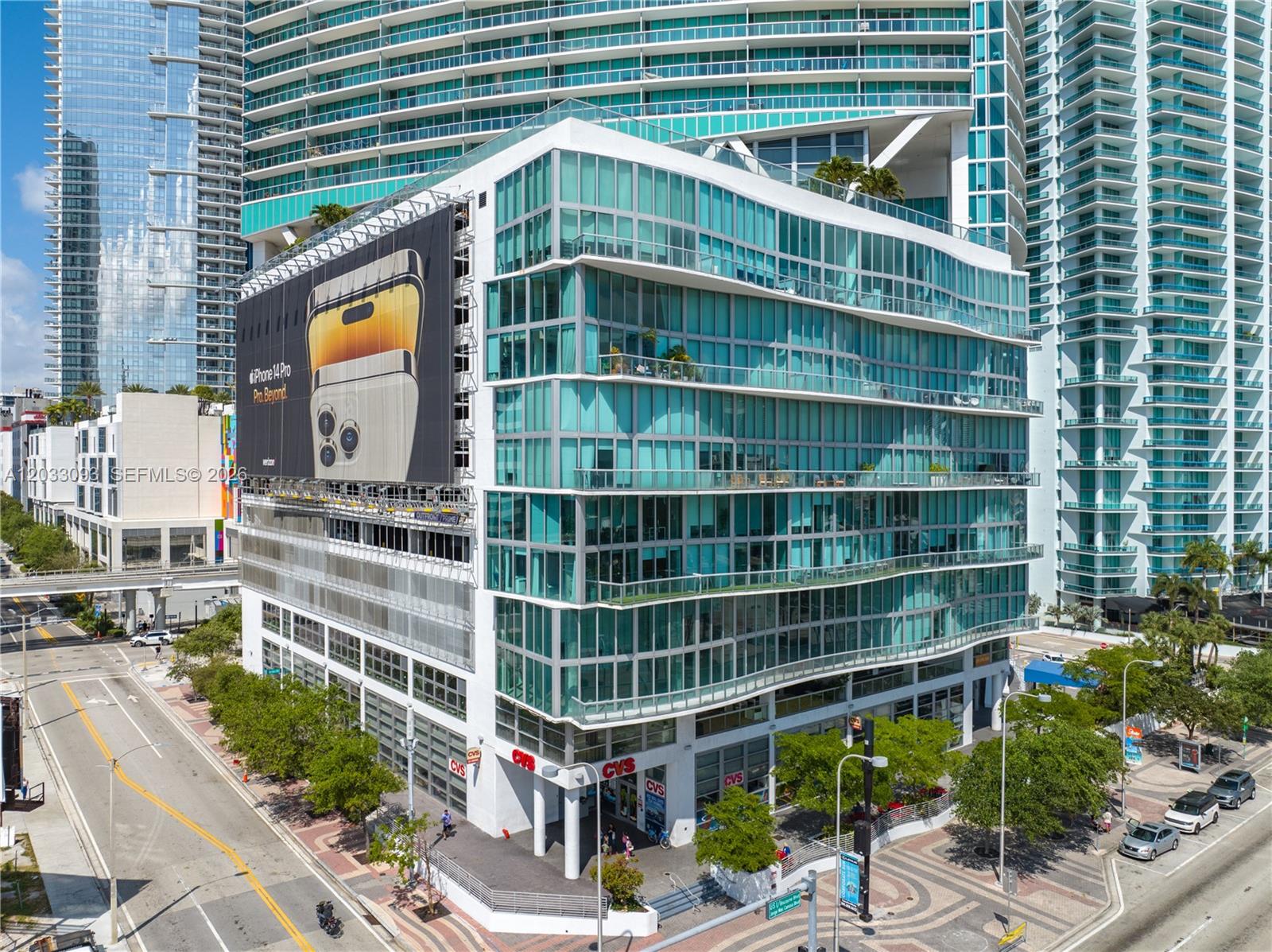 888 Biscayne Blvd CU8B
