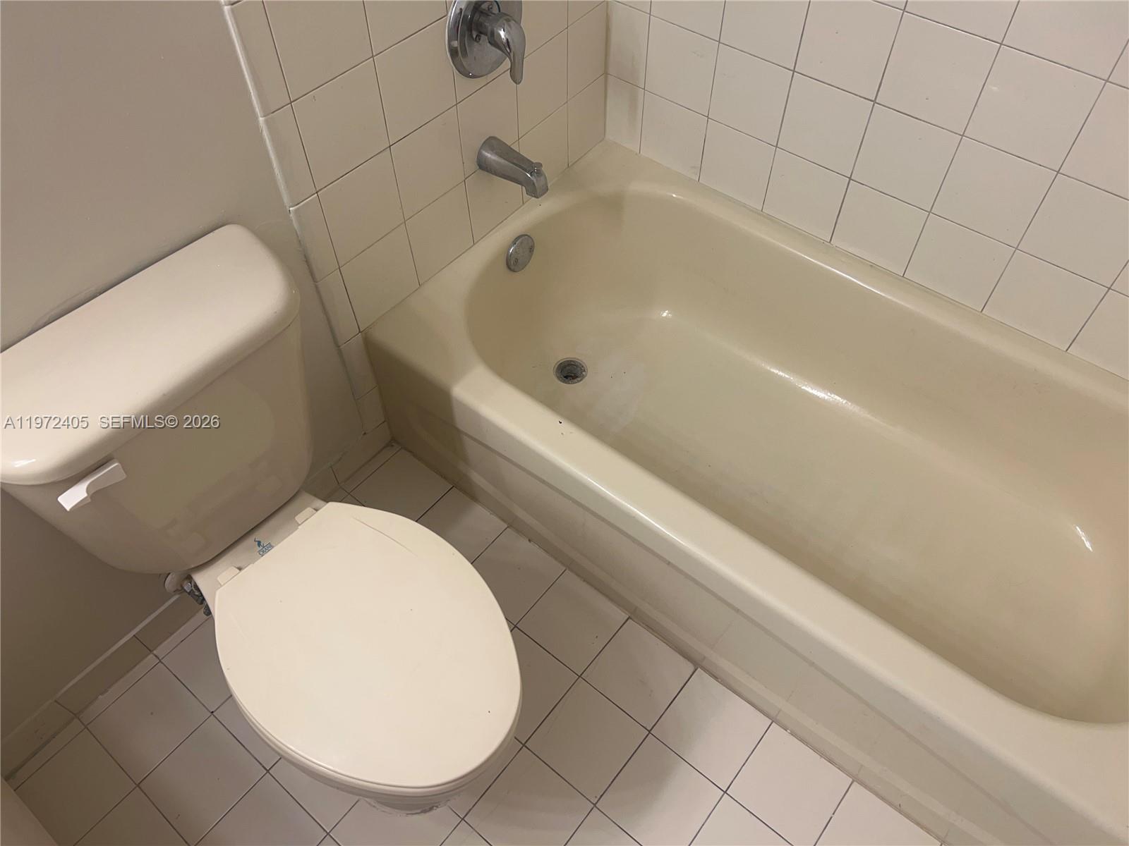 MOWRY VILLAS - Residential