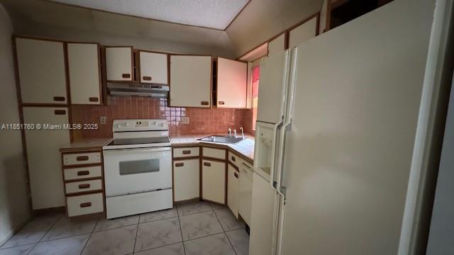 APPLEWOOD VILLAGE II-C CO - Residential