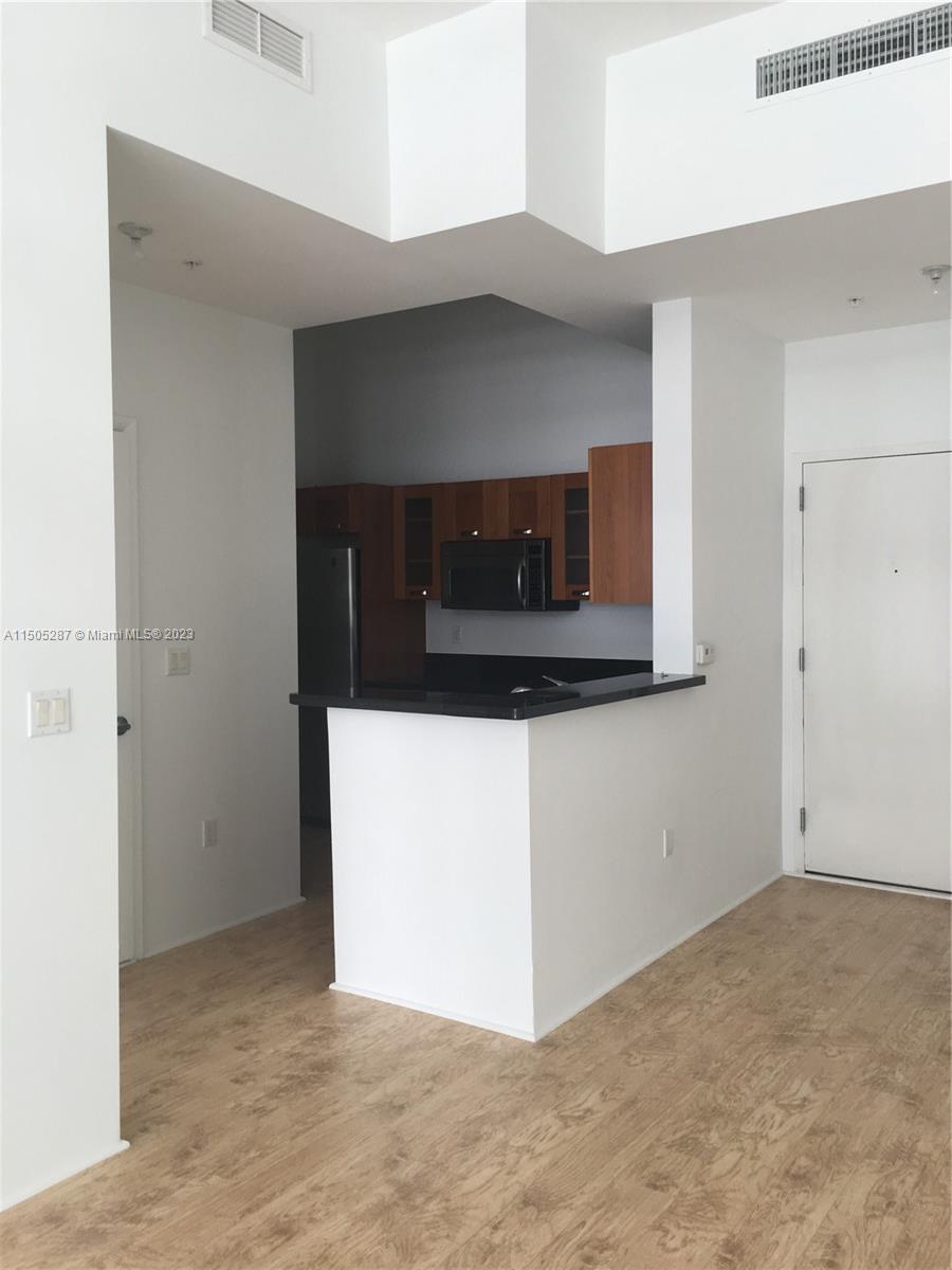 SOLARIS AT BRICKELL BAY C - Residential Lease