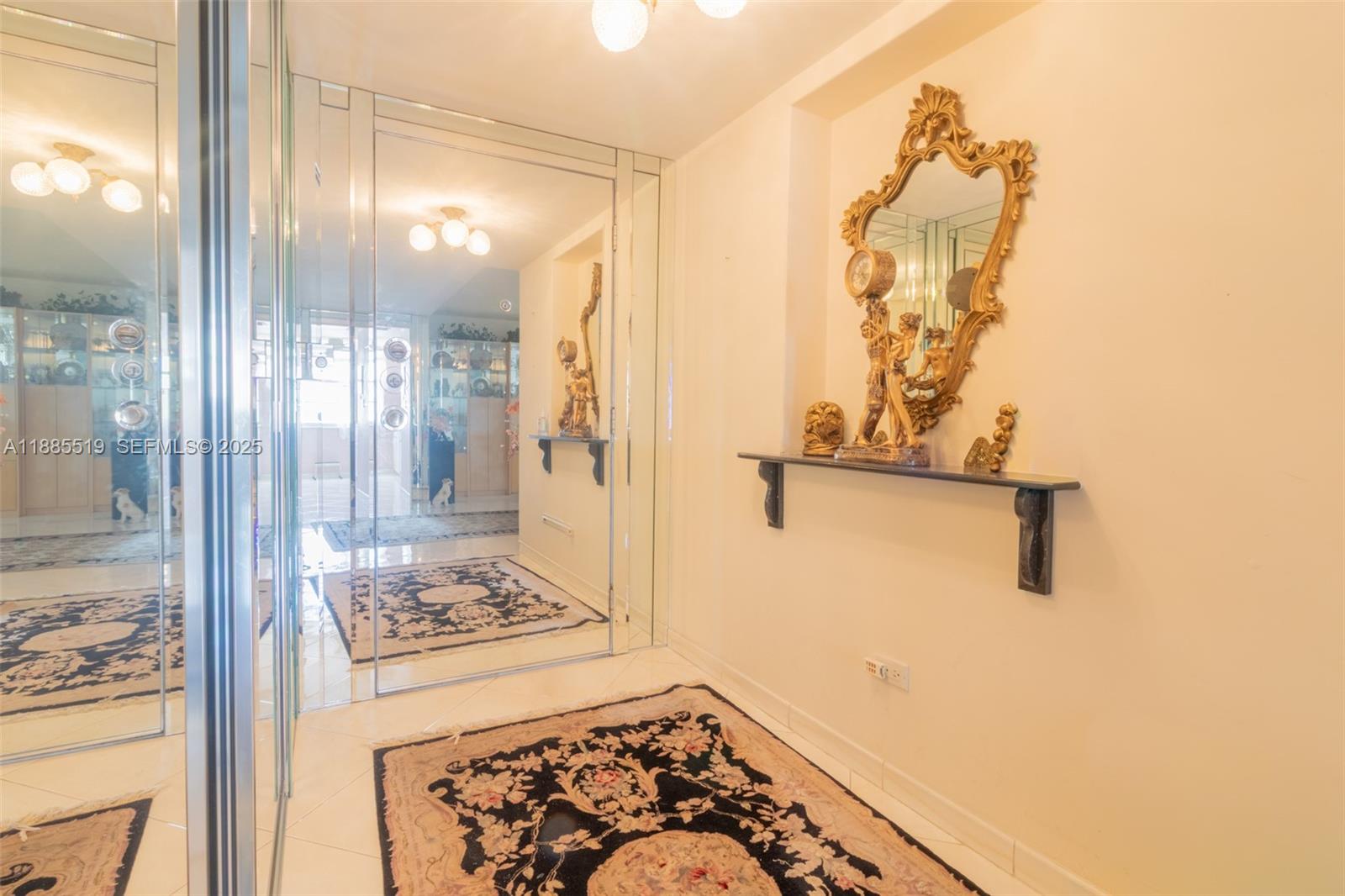 WINSTON TOWERS 100 CONDO - Residential