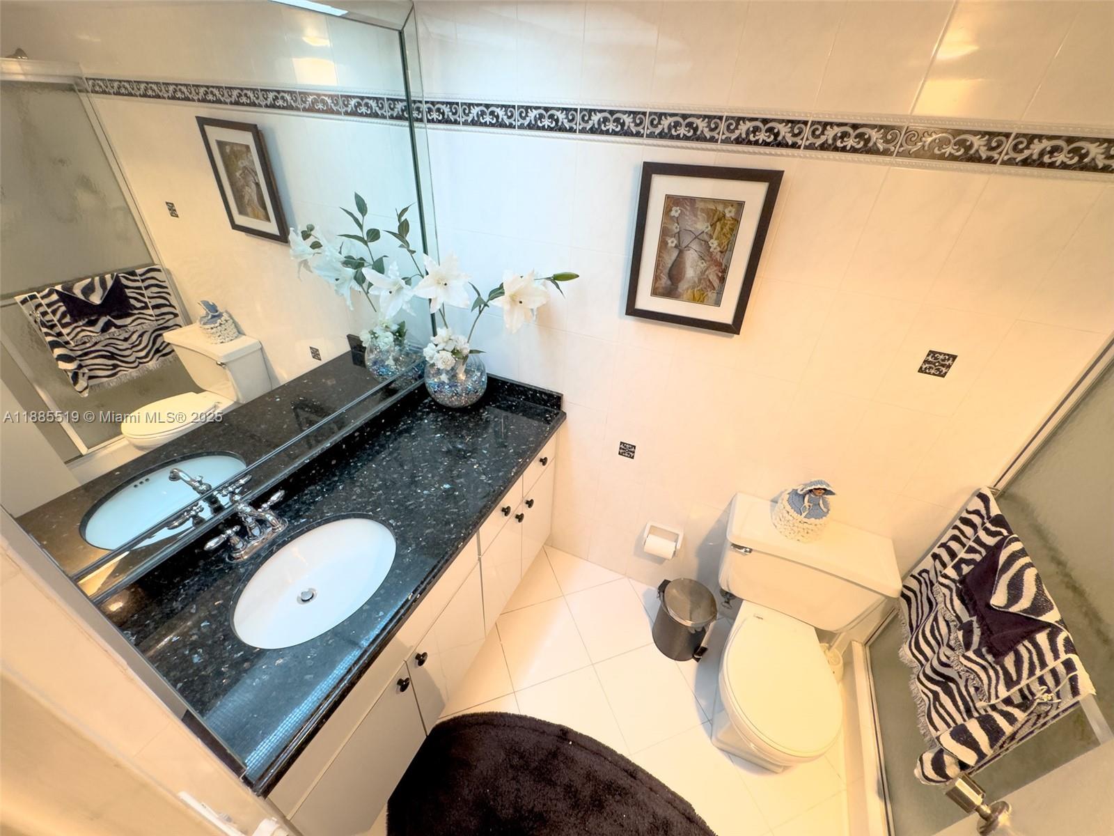 WINSTON TOWERS 100 CONDO - Residential